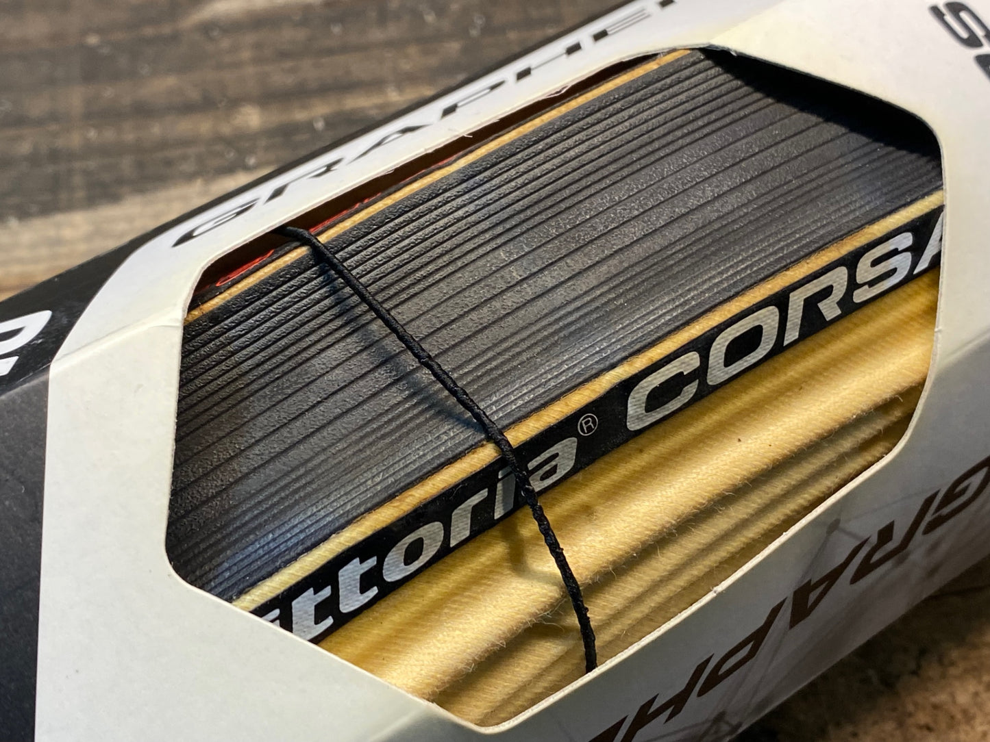 IR663 ヴィットリア vittoria CORSA GRAPHENE 2.0 クリンチャータイヤ 700x25C スキンサイド 2本セット