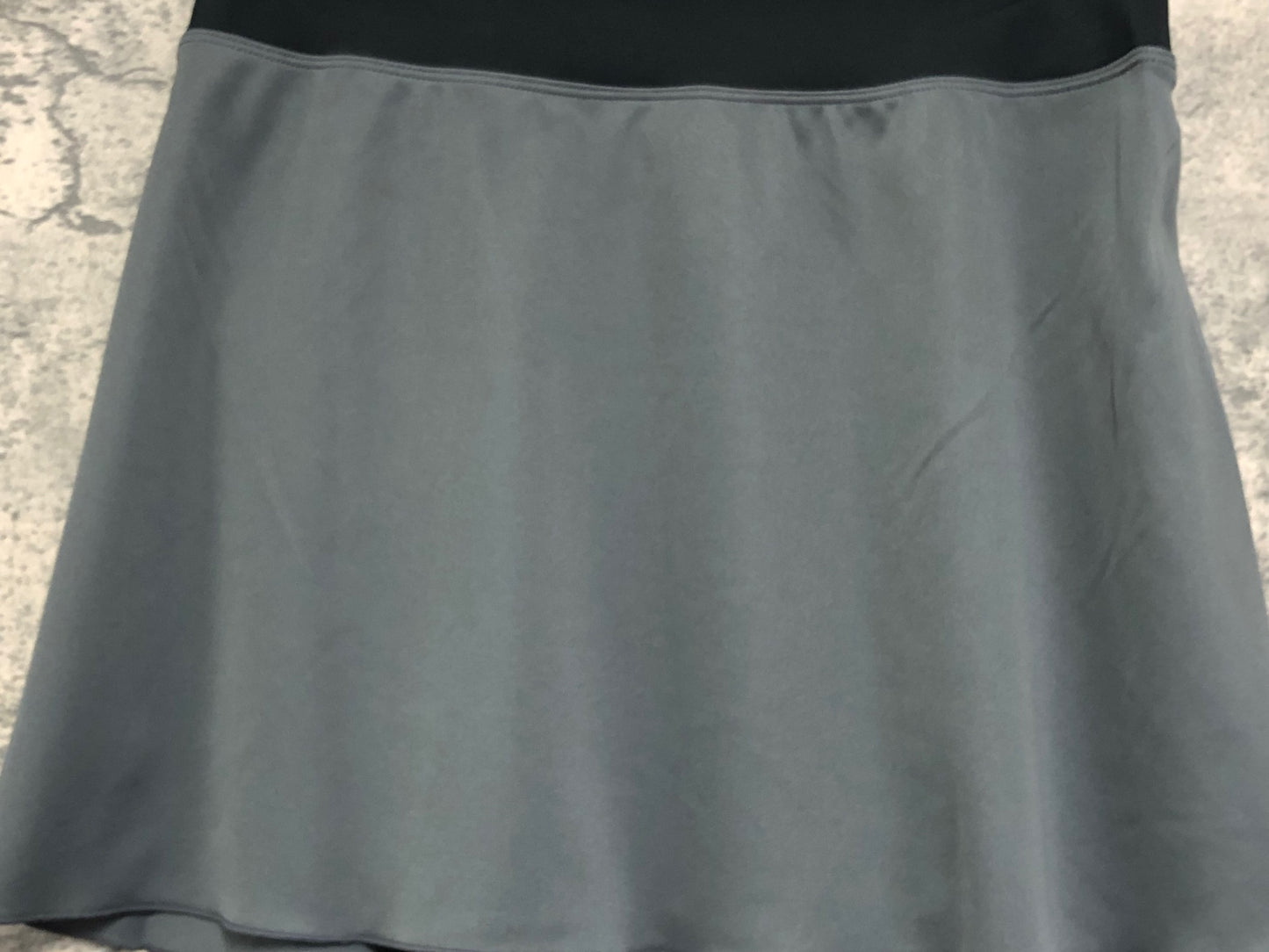 IV572 パールイズミ PEARL iZUMi サイクルスカート グレー M-L