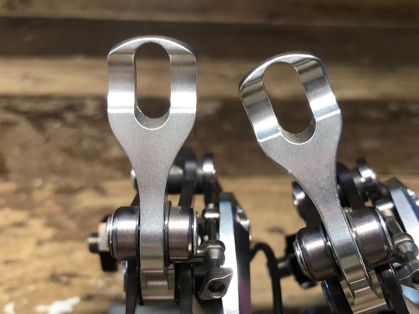 IE403 イーイーサイクルワークス ee Cycleworks ee Brake El Platino キャリパーブレーキ ダイレクトマウント 限定 シルバー