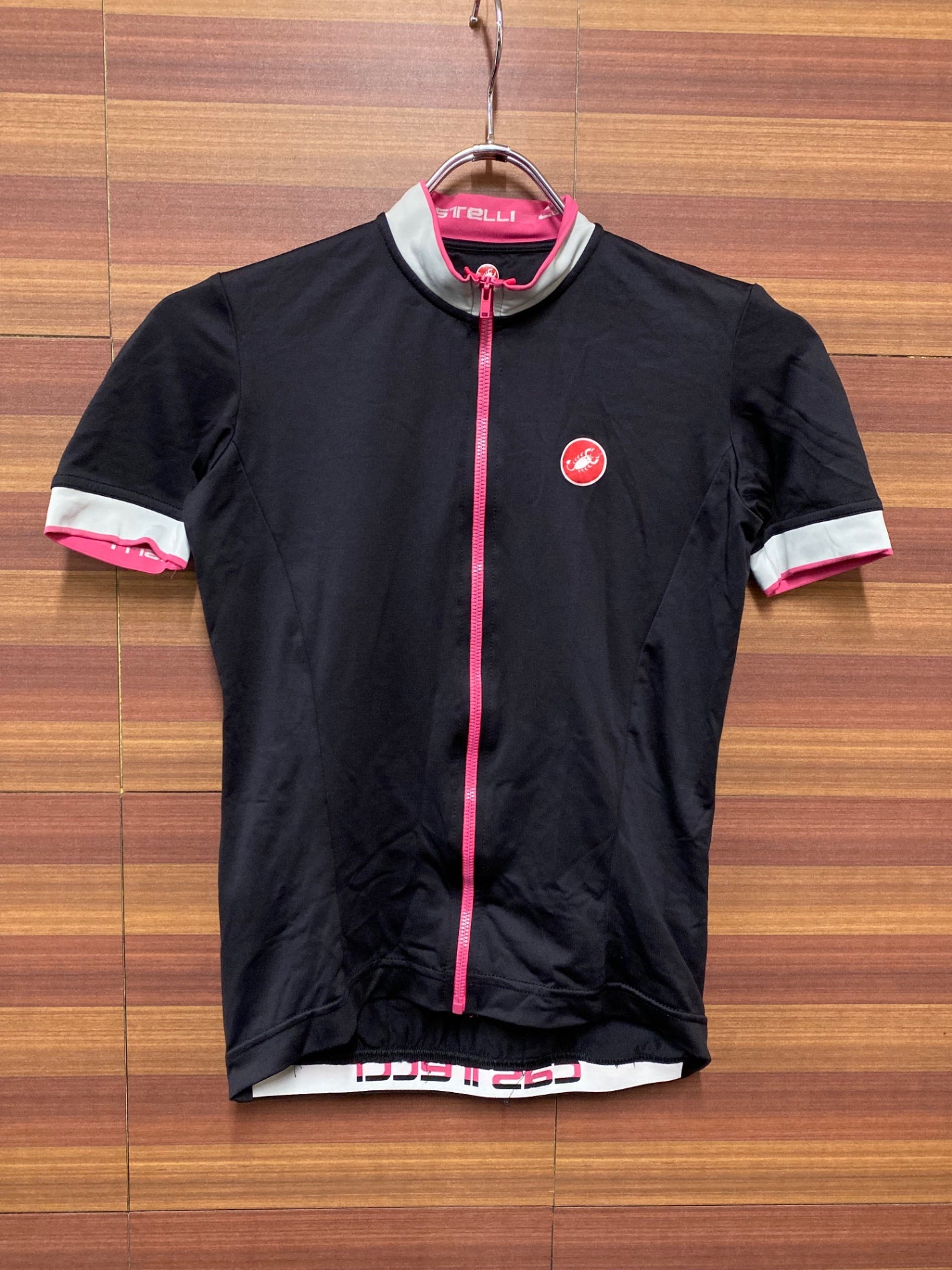 HV143 カステリ CASTELLI 半袖サイクルジャージ M 黒ピンク ※スレ