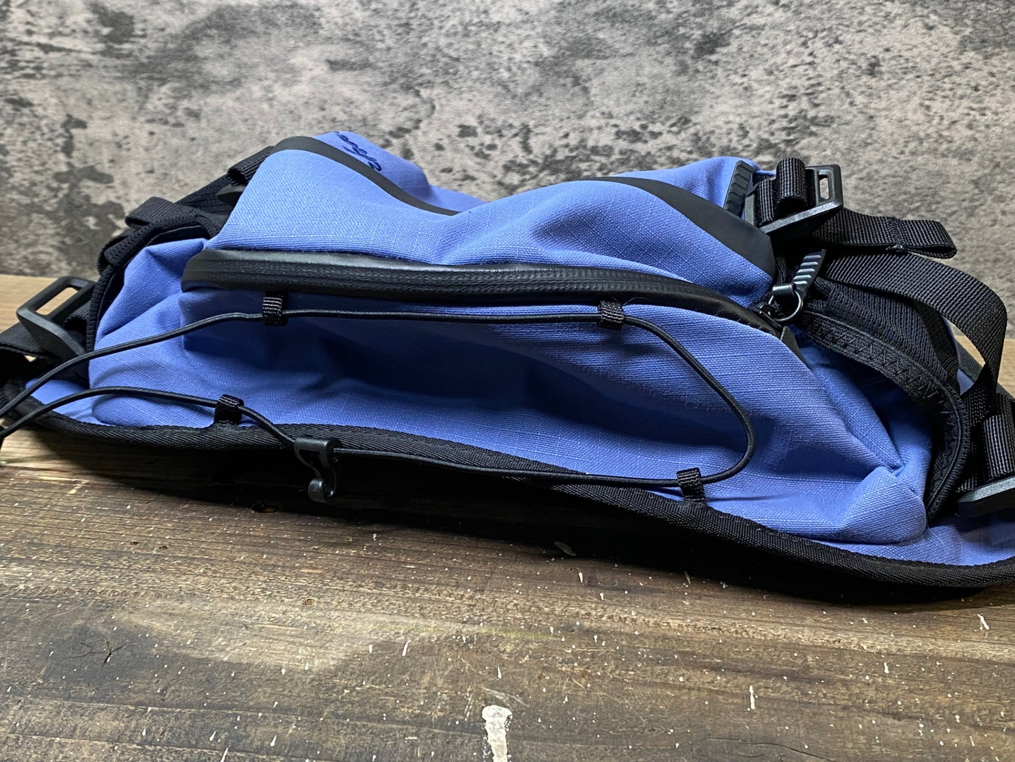 IO865 ラファ Rapha TRAIL HIP ウエストバッグ 青