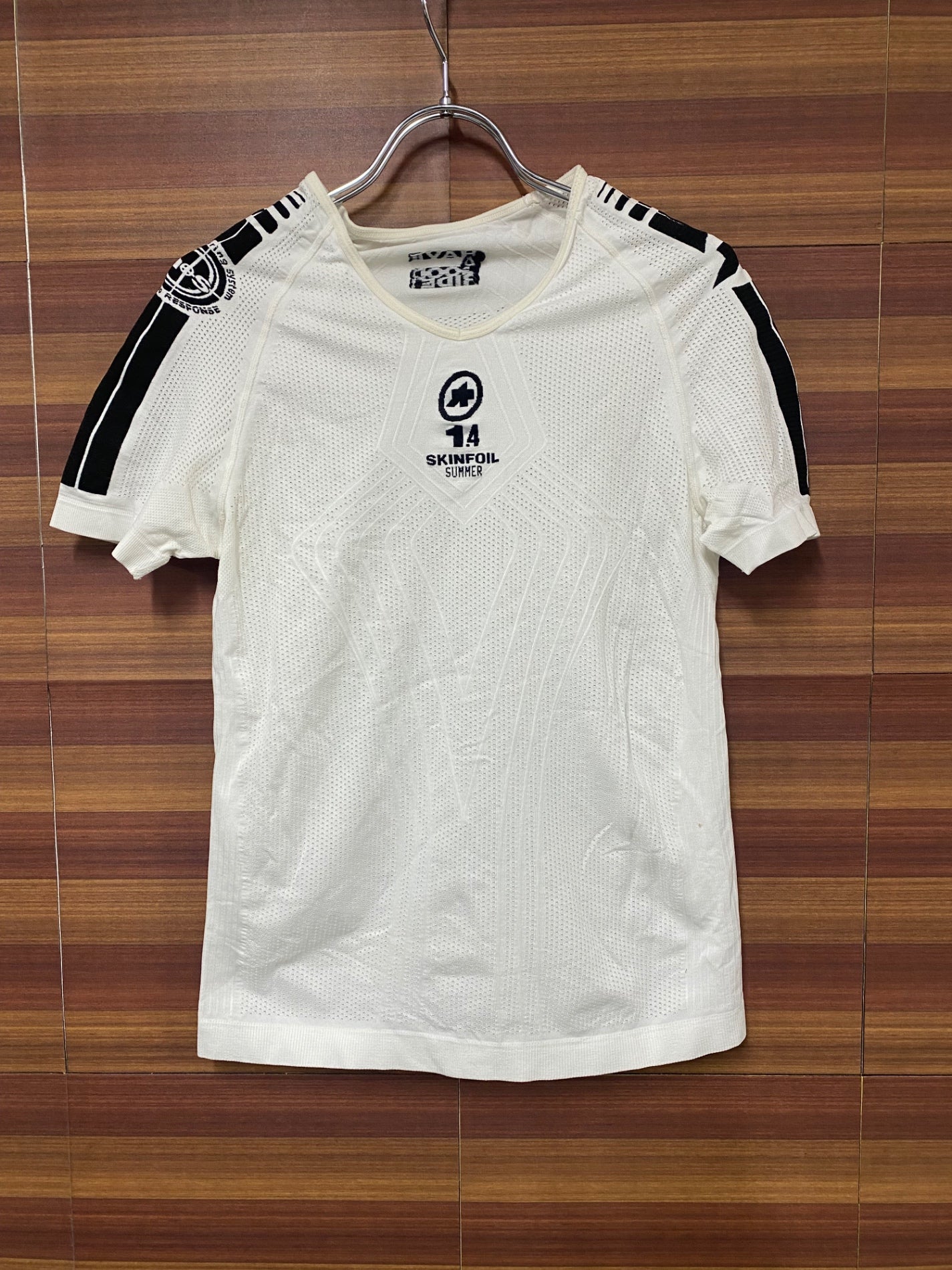 IS024 アソス assos SKINFOIL 半袖 ベースレイヤー 白 Ⅰ
