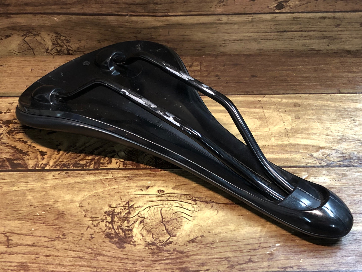 IM963 ファブリック fabric ラインスポーツシャロー LINE SPORTS SHALLOW サドル 黒 スチールレール