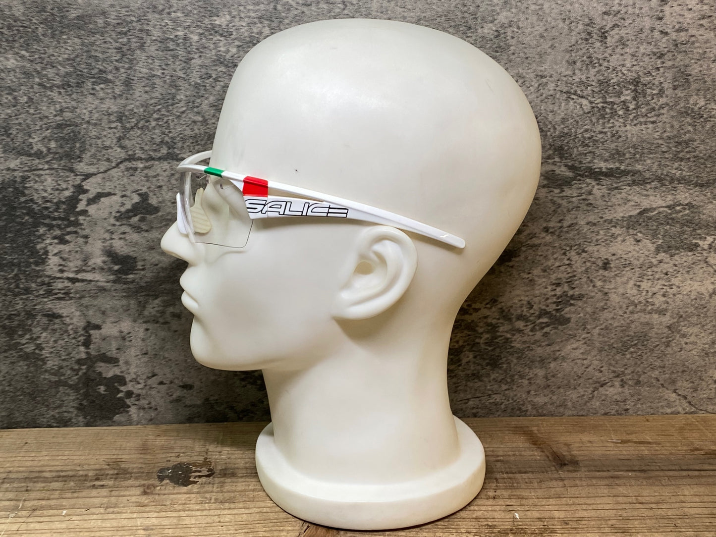 JA909 ピセイ PISSEI サリチェ SALICE サングラス アイウェア 白 クリアレンズ レンズ付属