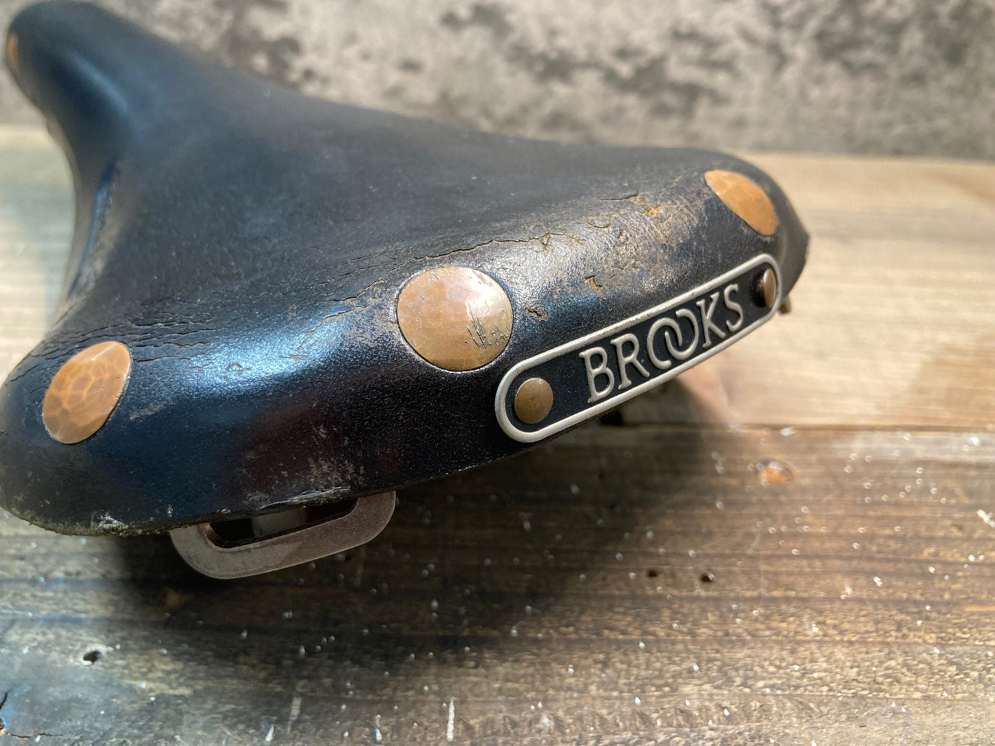 IN905 ブルックス BROOKS SWIFT サドル 黒 革