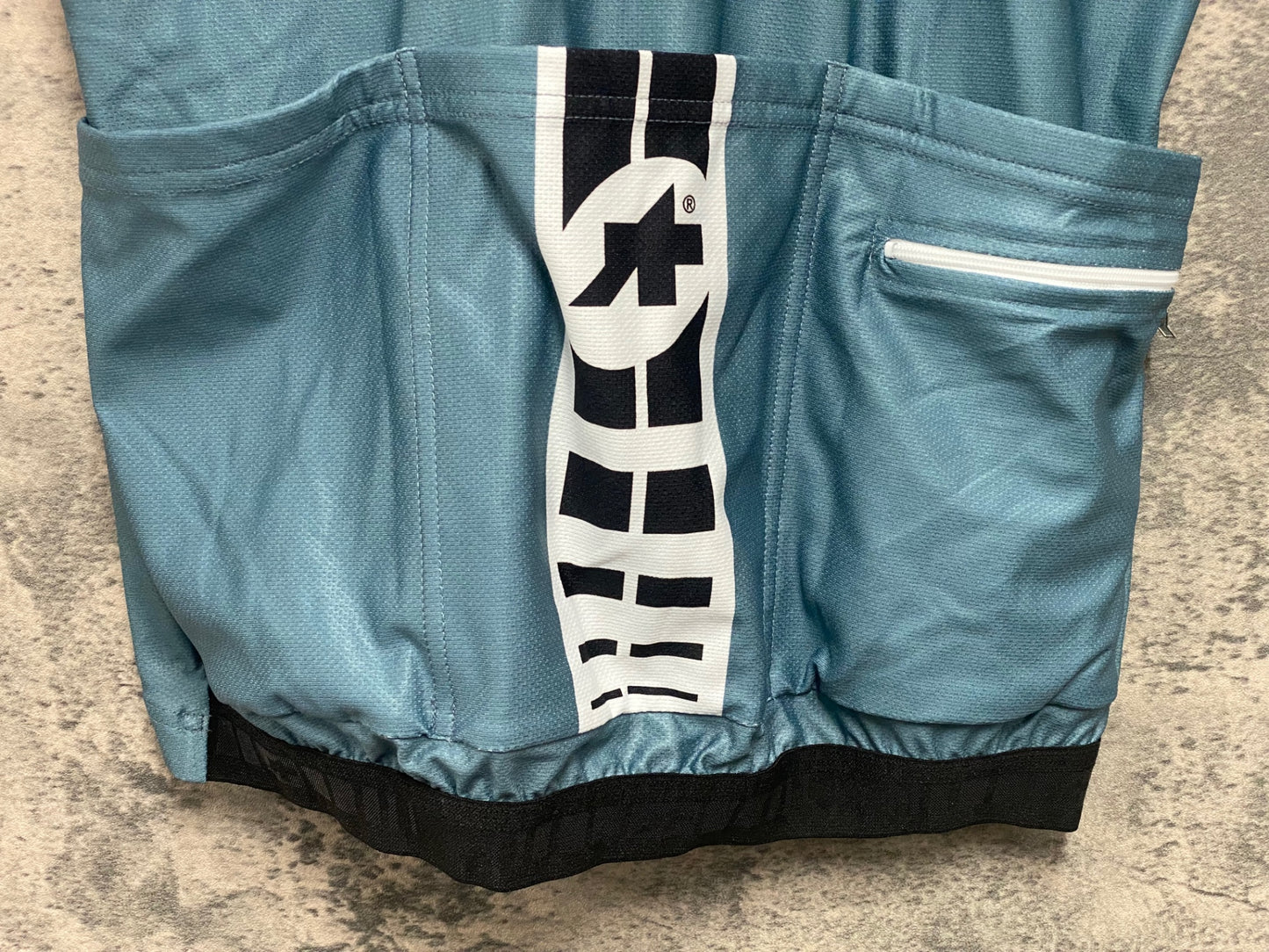 IZ836 アソス ASSOS 半袖 サイクルジャージ 白/ピンク/青 Sサイズ 未使用品 チームジャージ