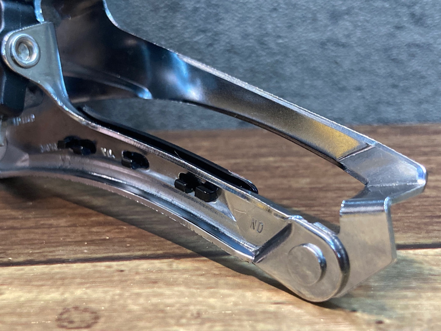 IR729 シマノ SHIMANO アルテグラ ULTEGRA FD-6800 フロントディレイラー 直付け ※固定ボルト ワッシャー欠品