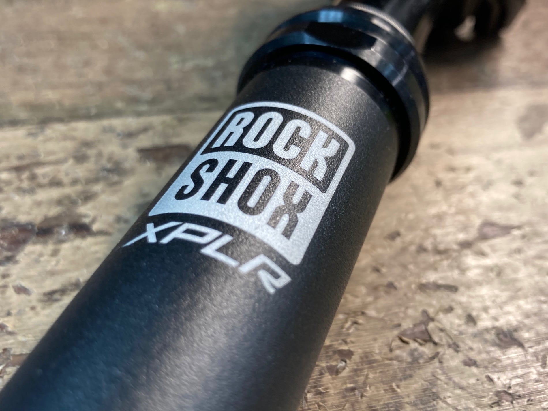 IL676 ロックショック ROCKSHOX REVERB AXS XPLR ドロッパー シートポスト Φ27.2 350mm 50mmトラベル ※バッテリー付き IL676 ロックショック ROCKSHOX REVERB AXS XPLR ドロッパー