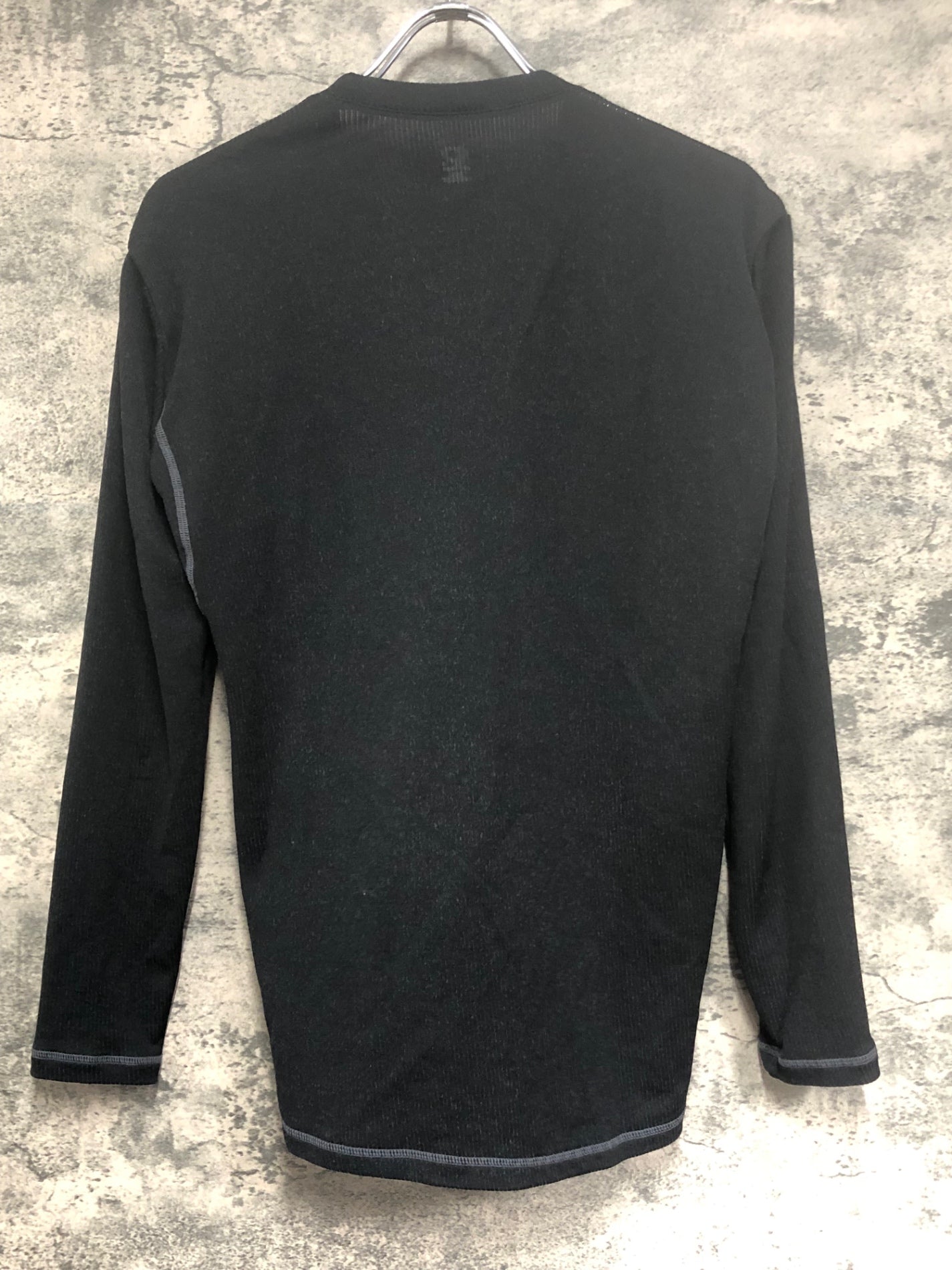 IX174 パールイズミ PEARL iZUMi 長袖 べースレイヤー 黒 L