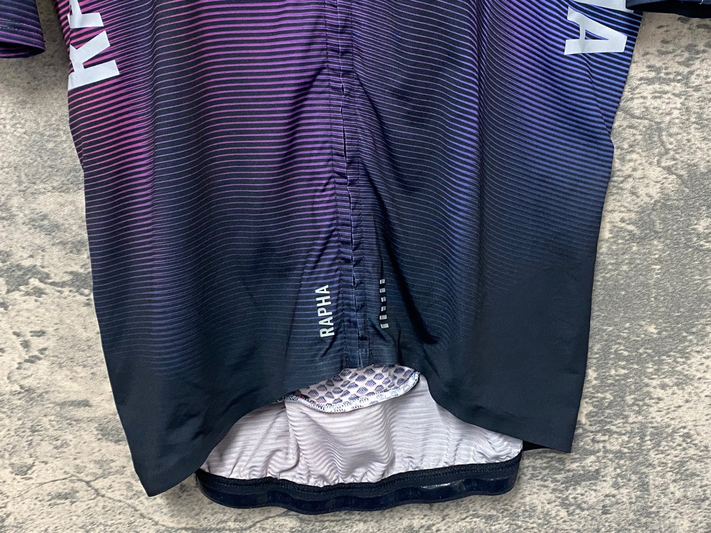 JC604 ラファ Rapha PRINT PRO TEAM AERO JERSEY 半袖 サイクルジャージ 紫 M