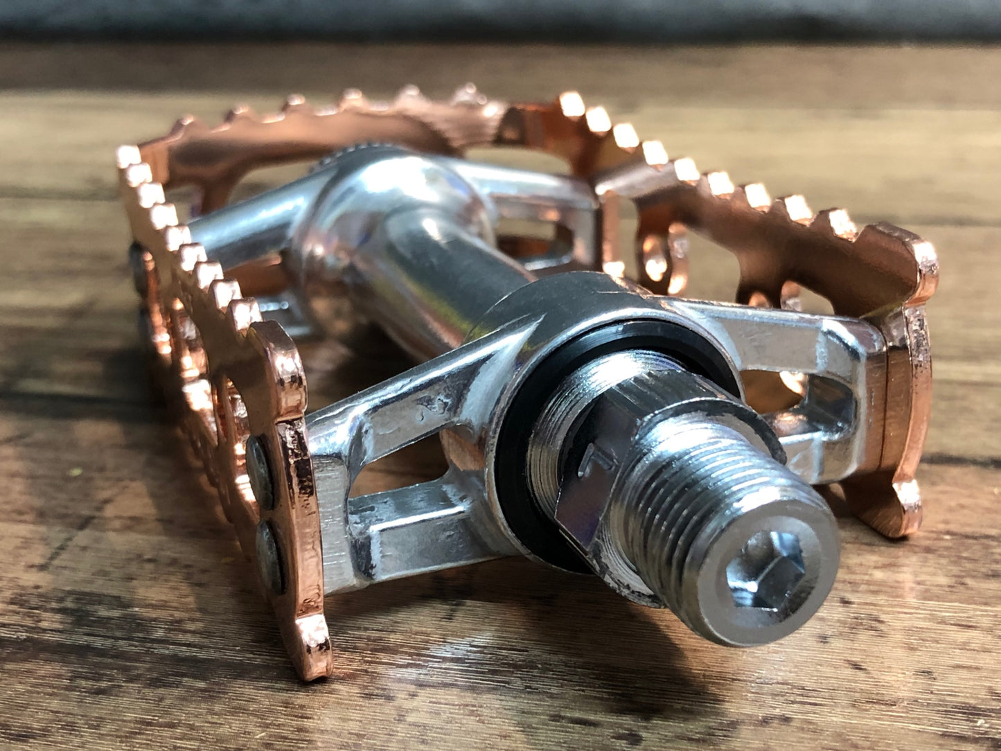 IQ622 三ヶ島 MKS BM-7 フラットペダル コッパー 未使用品