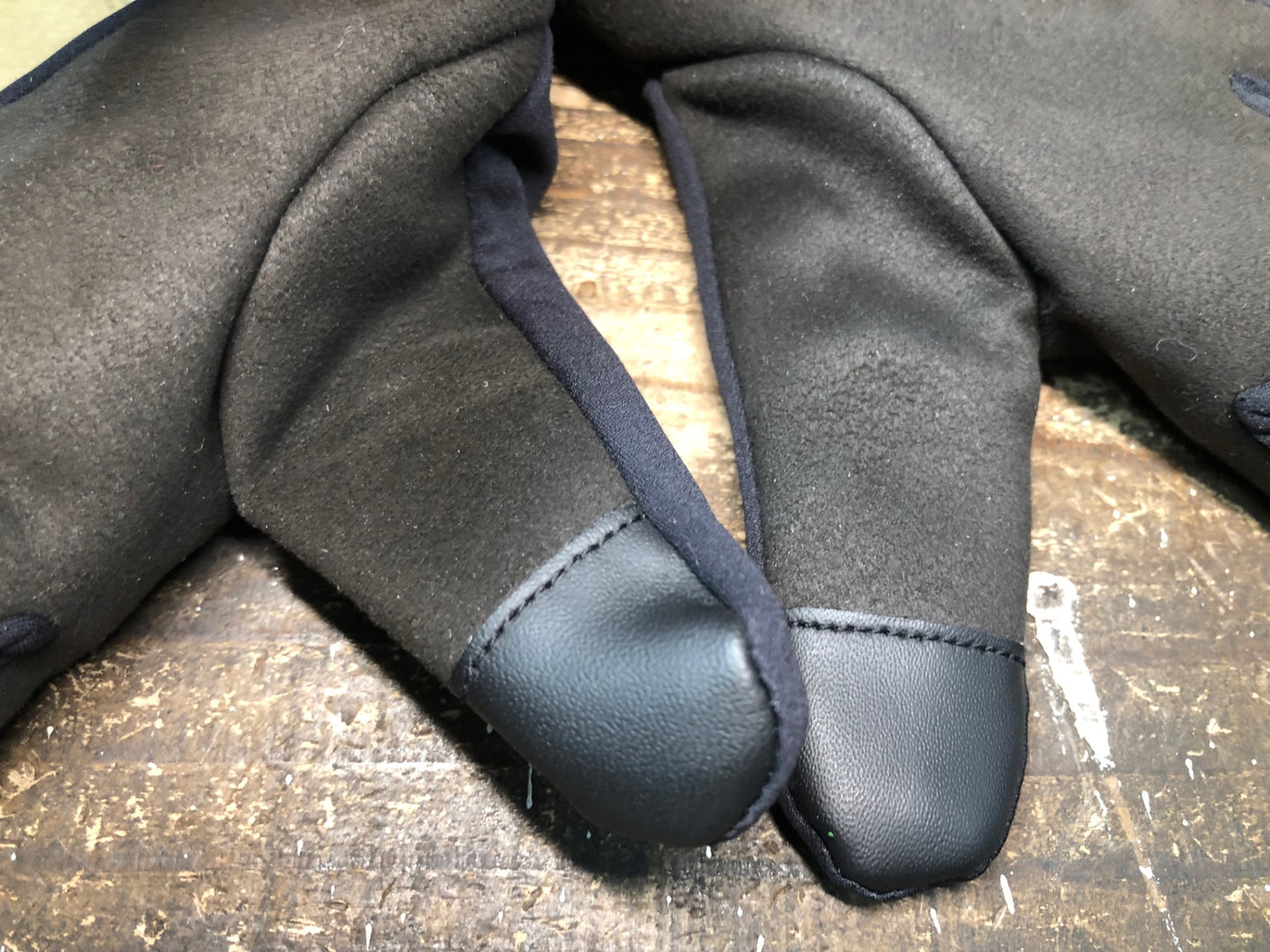 HI261 スペシャライズド SPECIALIZED NEOSHELL RAIN MEN 長指 サイクル グローブ 黒 S