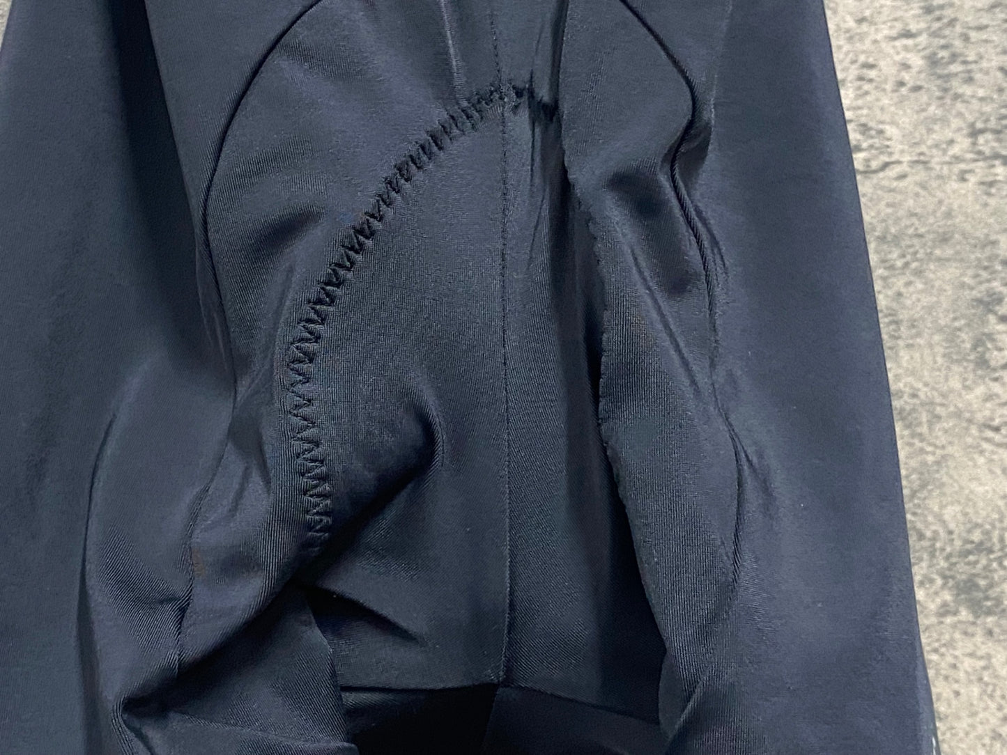 IY340 ルコックスポルティフ le coq sportif ビブショーツ 黒 M