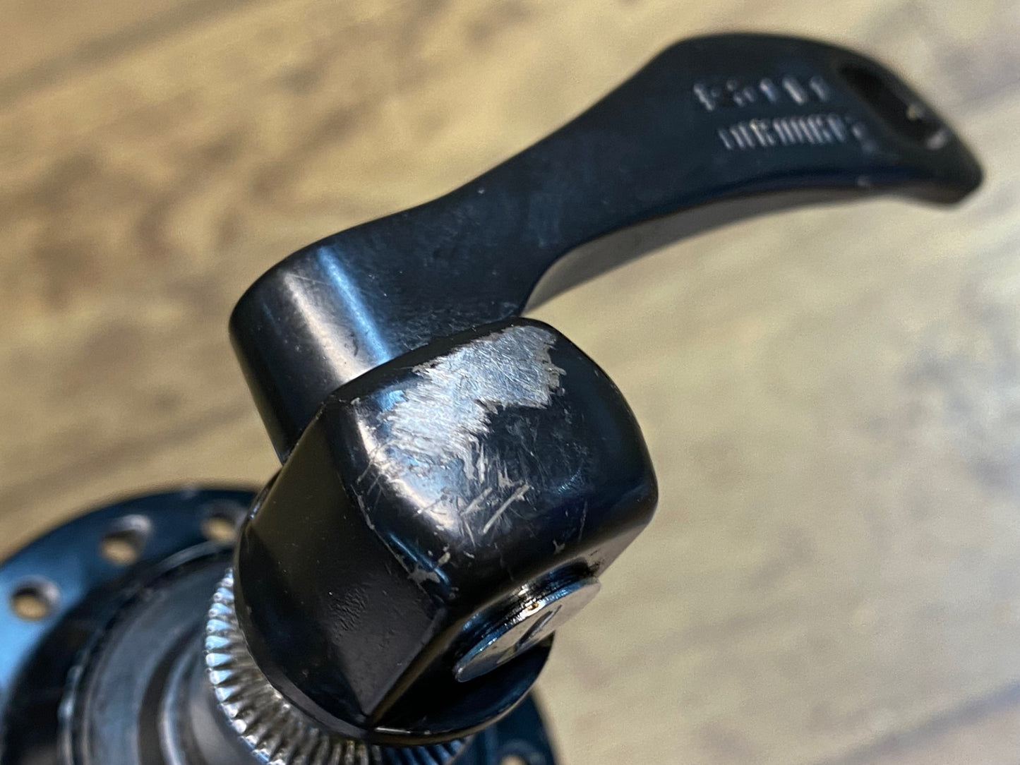 IZ036 シマノ SHIMANO 105 FH-5800 リアハブ 32H