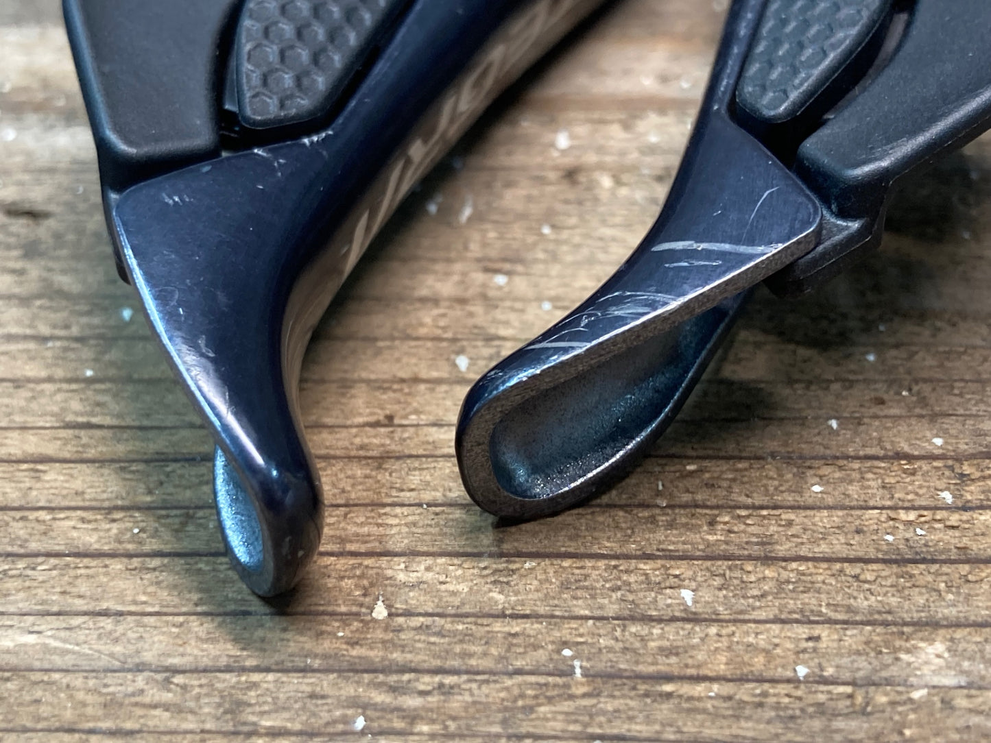 IL891 シマノ SHIMANO アルテグラ ST-R8050 STIレバー 2×11S 左右セット ※レバー先端スレあり