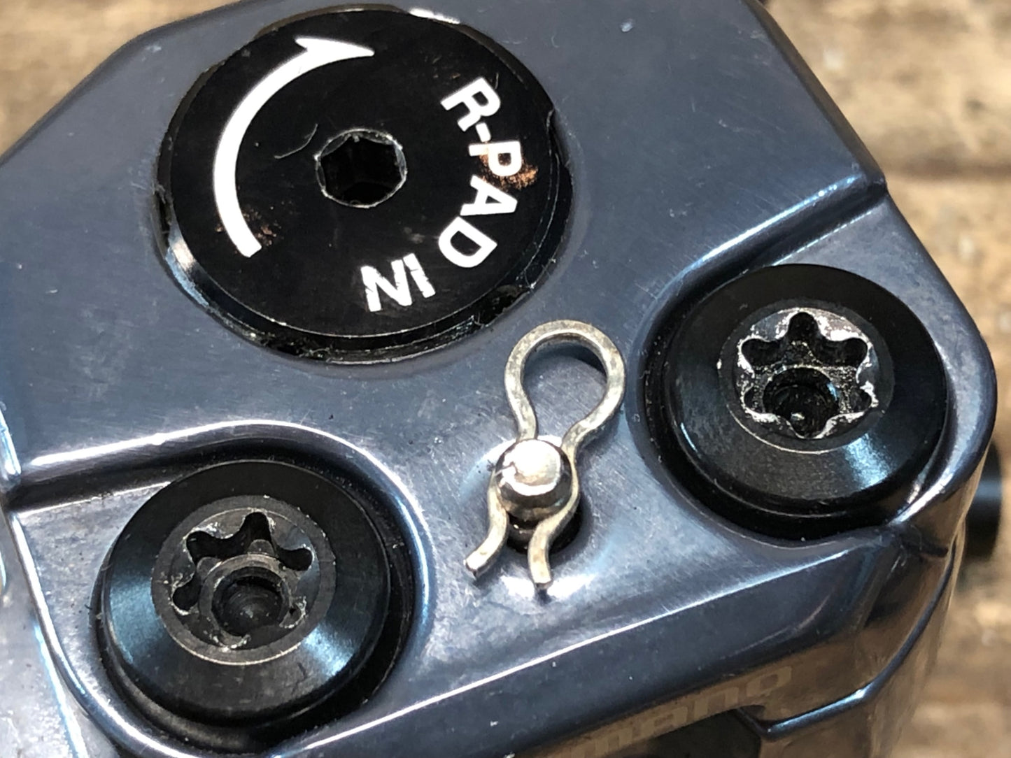 IU844 シマノ SHIMANO BR-CX77 ディスクブレーキ キャリパー 前後セット