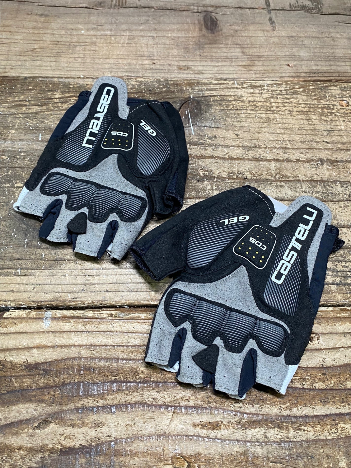 IW358 カステリ CASTELLI 指切 サイクルグローブ 黒 M