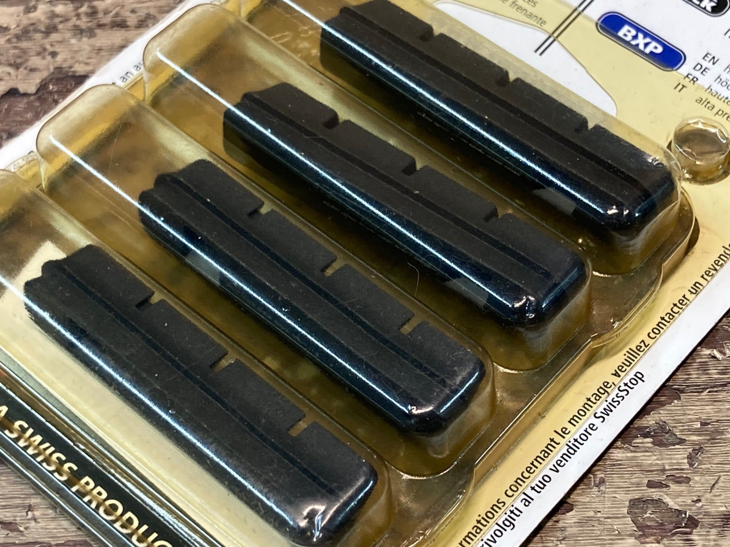 IN072 スイスストップ SWISSSTOP BLACK PRINCE RACE PRO ブレーキシュー カーボンリム用 未使用品