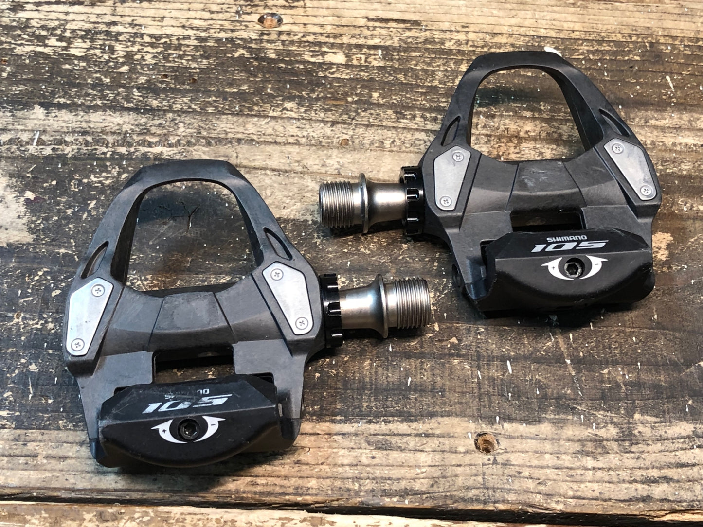 IW132 シマノ SHIMANO 105 PD-R7000 ビンディングペダル