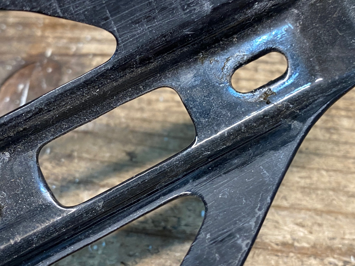 IS953 シンクロス SYNCROS カーボン ボトルケージ 黒 ペア