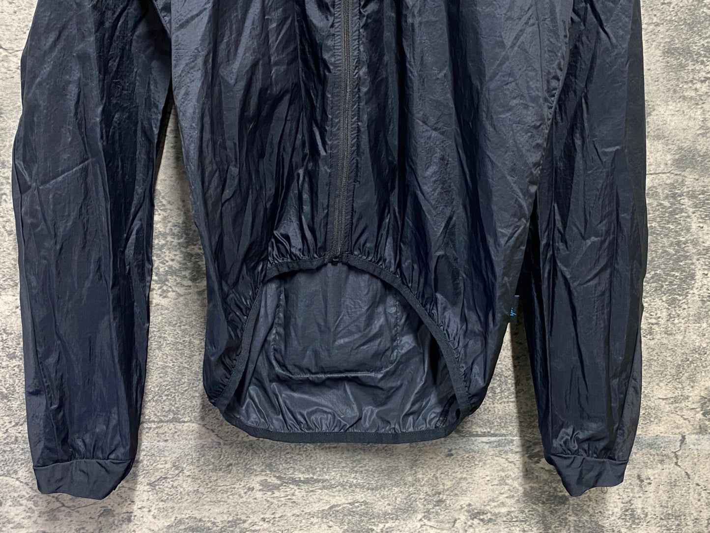 IY492 スポーツフル Sportful 長袖 ウィンドブレーカー 黒 Lサイズ