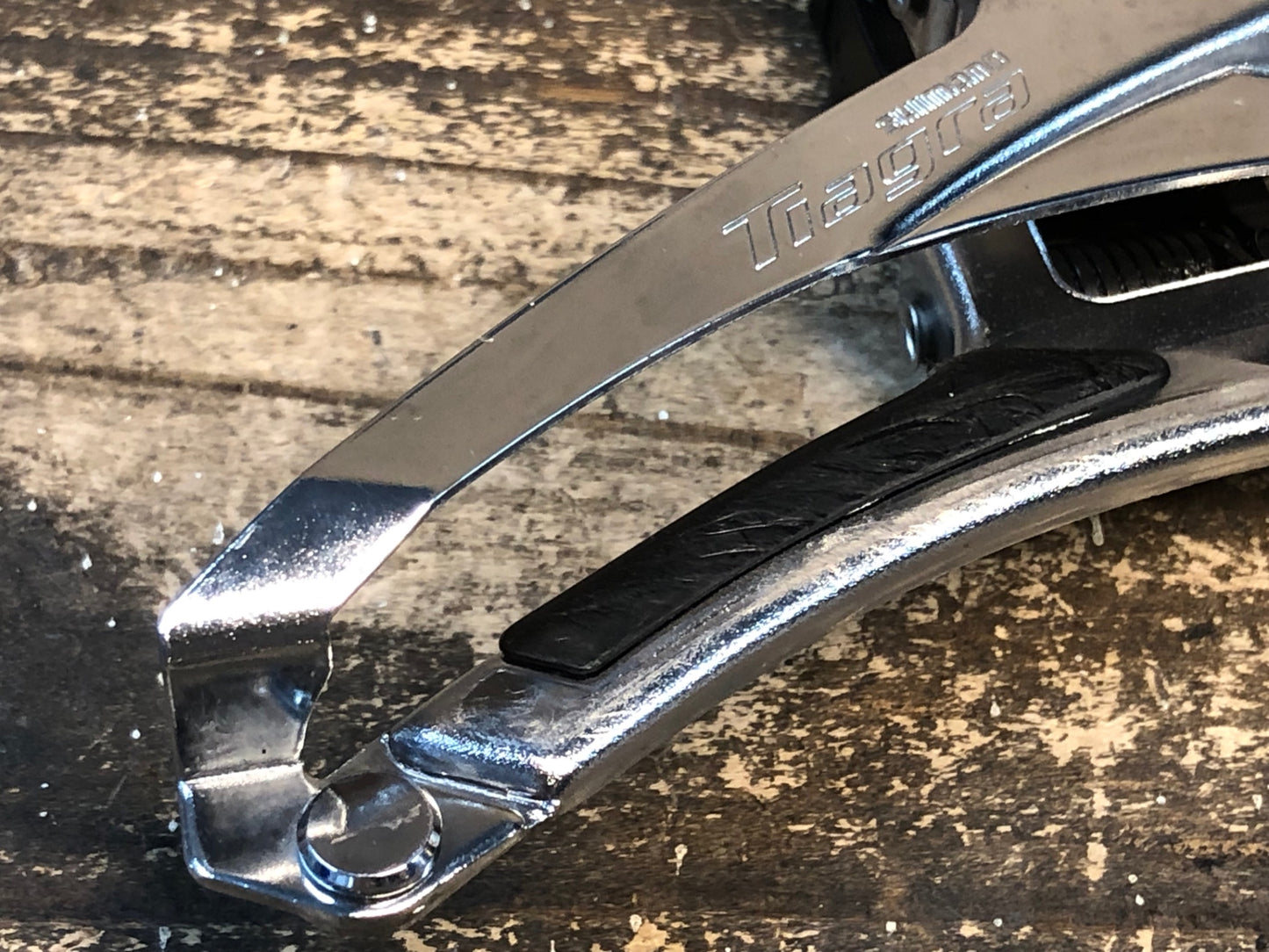 JA578 シマノ SHIMANO ティアグラ Tiagra FD-4700 フロントディレイラー 直付