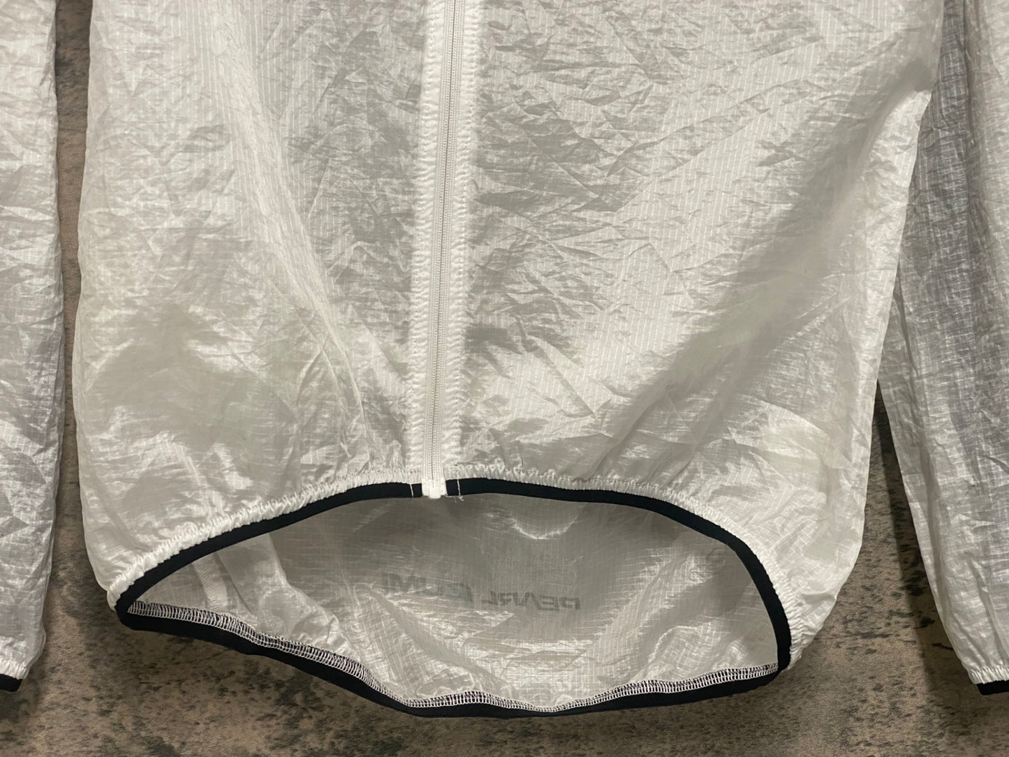 IV538 パールイズミ PEARL iZUMi 長袖 ウインドブレーカー 白 M