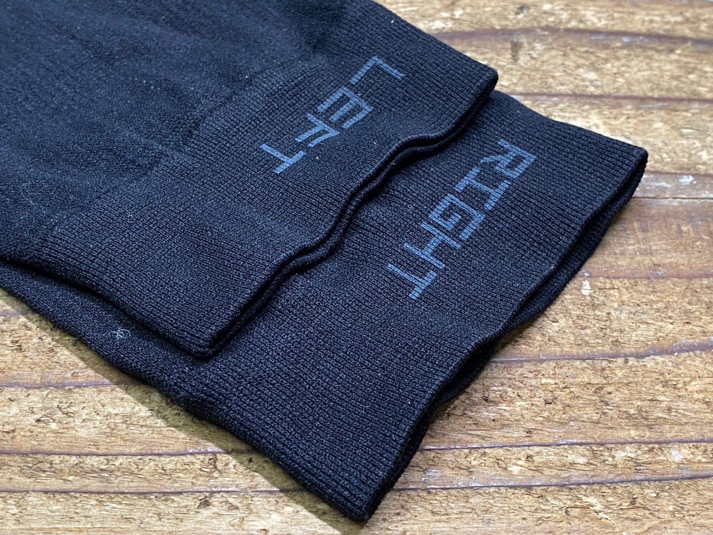 IU049 アソス ASSOS アームカバー I サイズ ブラック