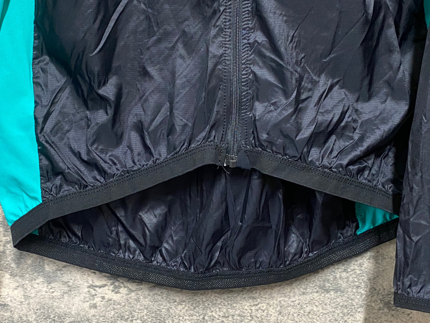 JC037 アソス assos FF1 GT WIND JACKET 長袖 ウインドジャケット 黒 L AMG