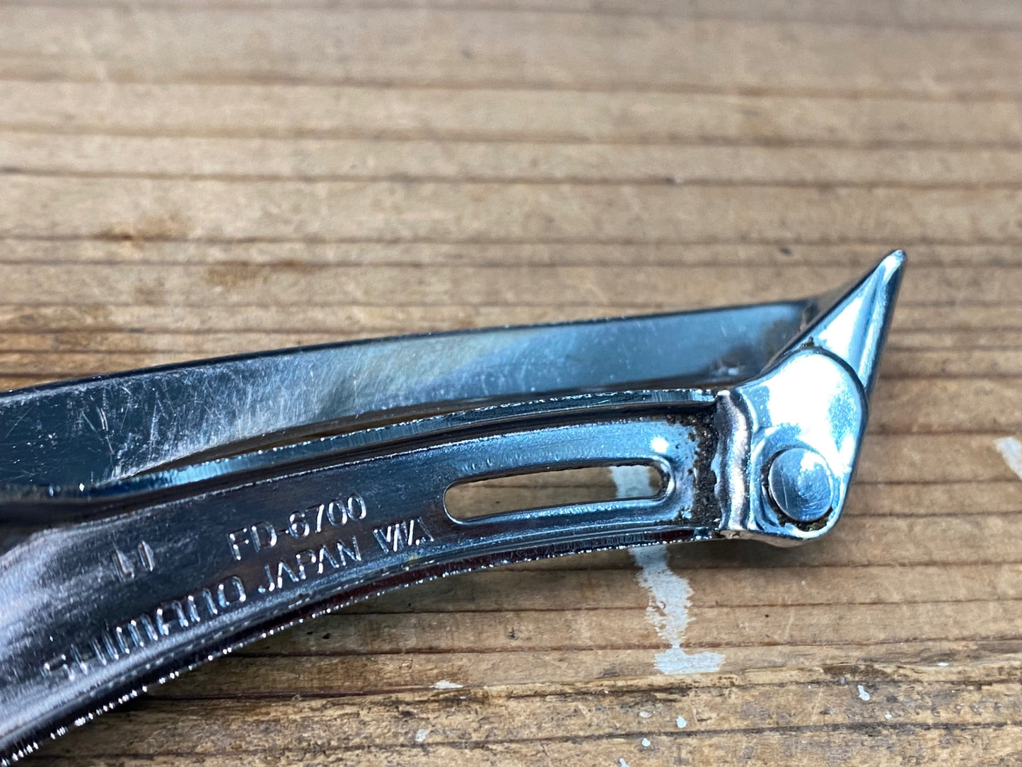 IR499 シマノ SHIMANO アルテグラ ULTEGRA FD-6700 フロントディレイラー 2S 直付 SM-AD11 FDバンド Φ31.8