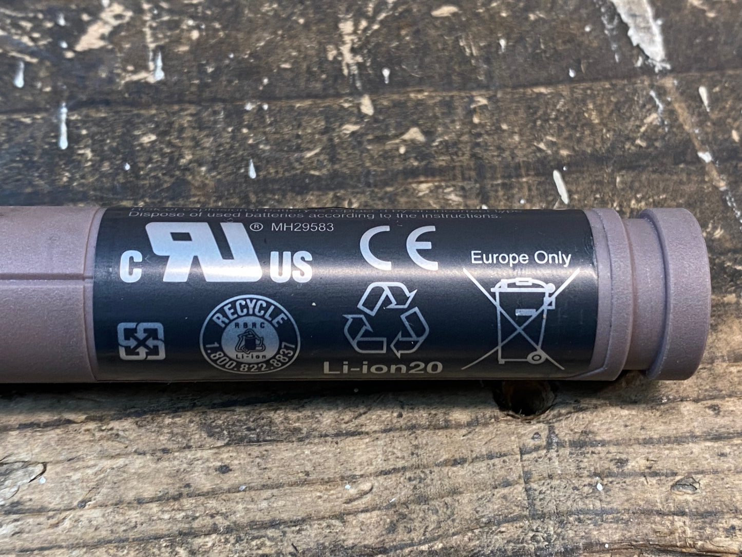 IW535 シマノ SHIMANO BT-DN110-A ビルトインバッテリー Di2 動作確認済