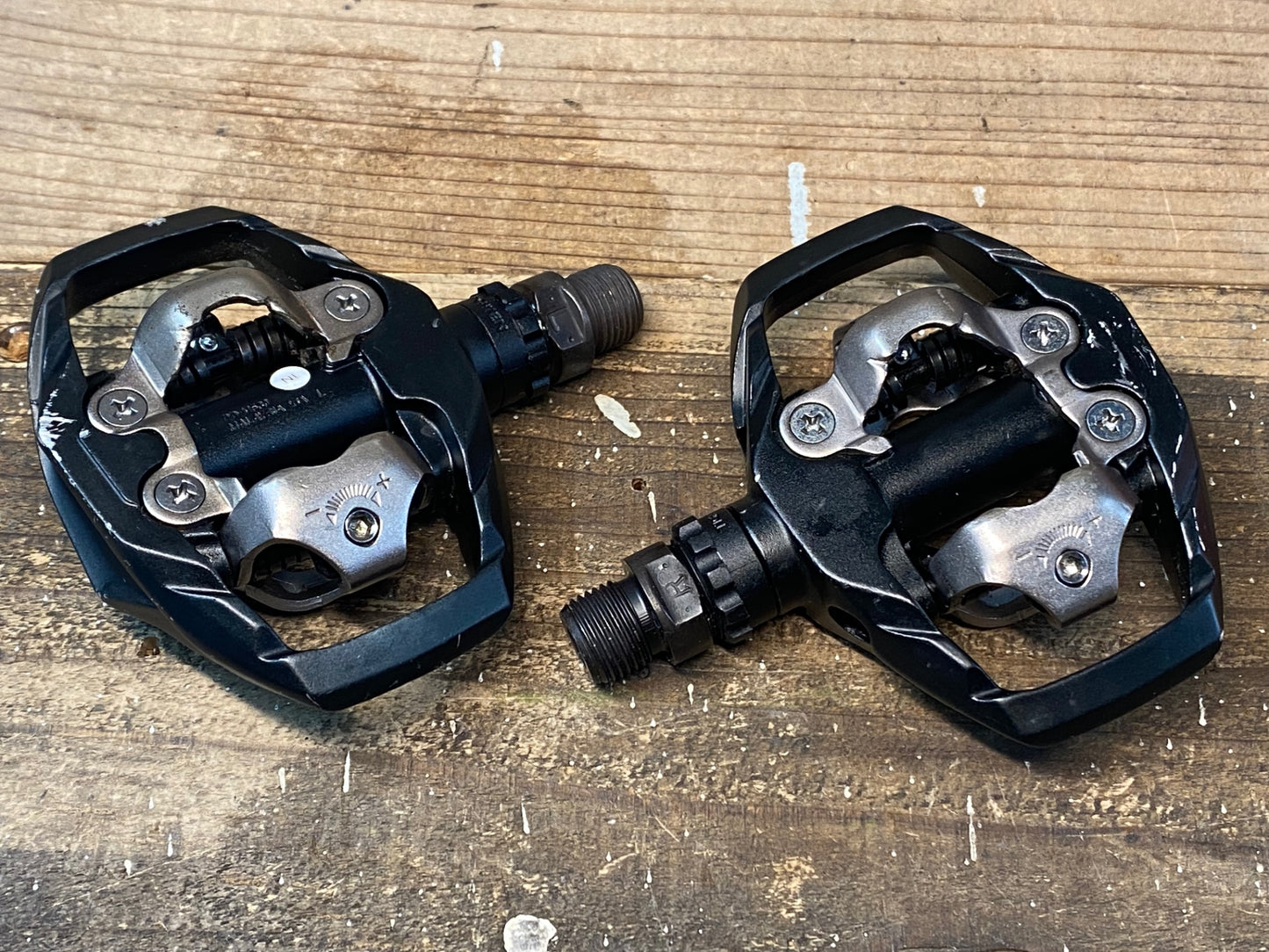 IQ768 シマノ SHIMANO PD-M530 ビンディングぺダル SPD