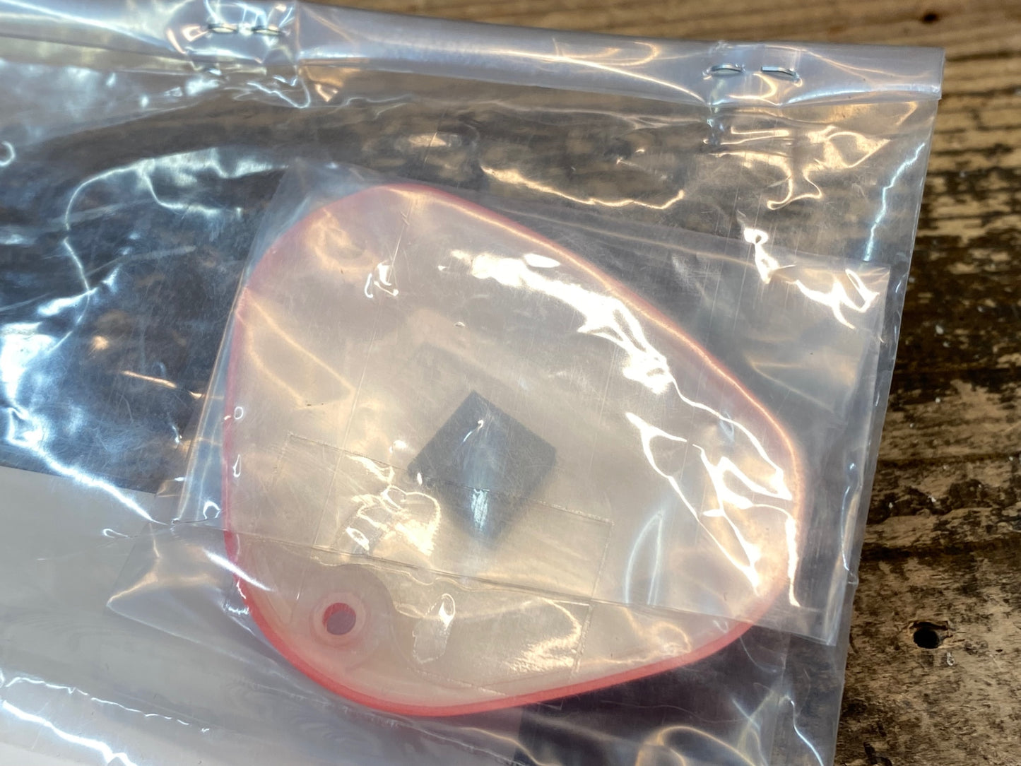 IZ006 パイオニア Pioneer 右センサーカバー ピンク