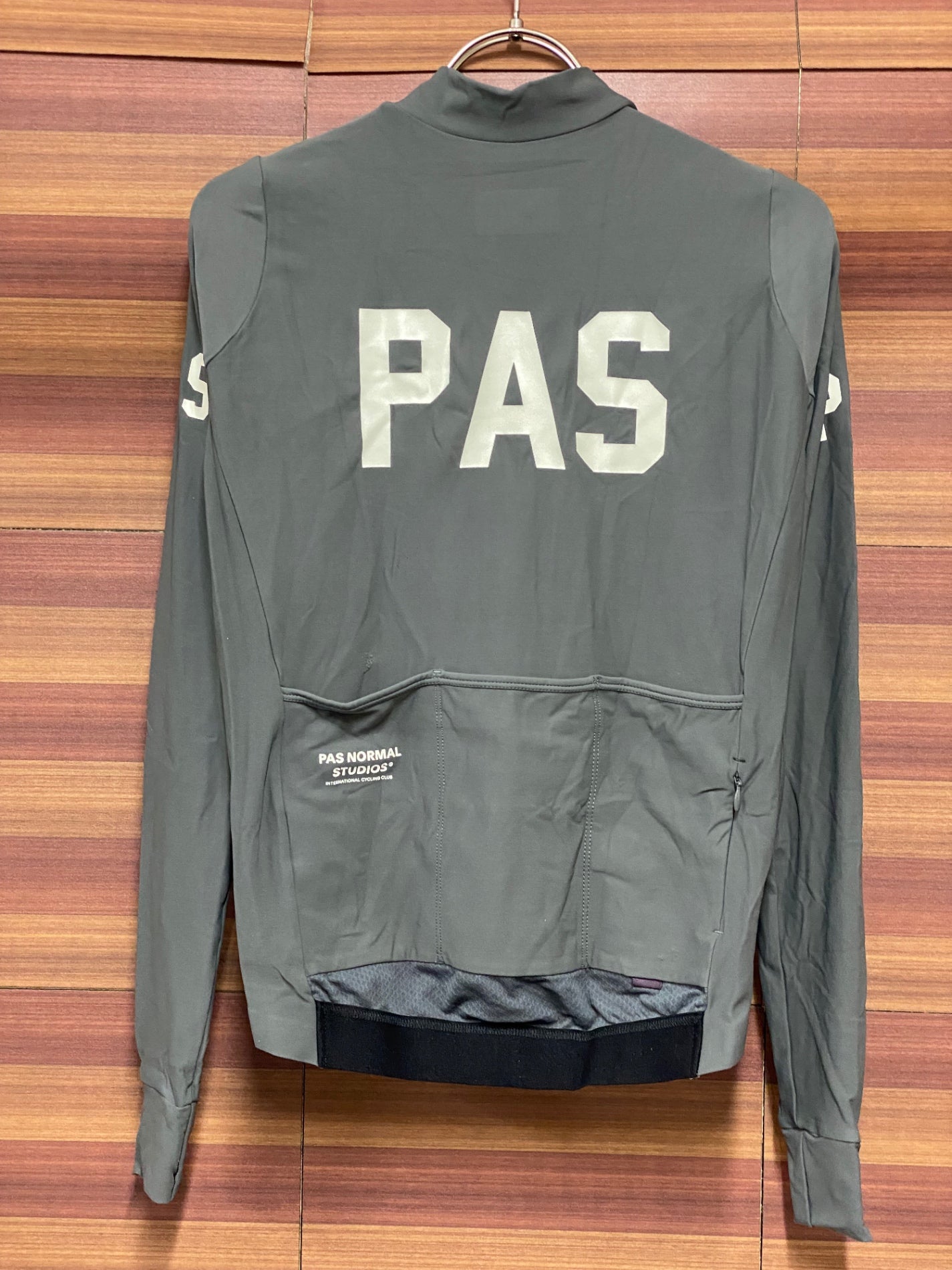 IV042 パスノーマルスタジオ PAS NORMAL STUDIOS PAS Mechanism Long Sleeve Jersey 長袖サイクルジャージ グレー S 裏起毛