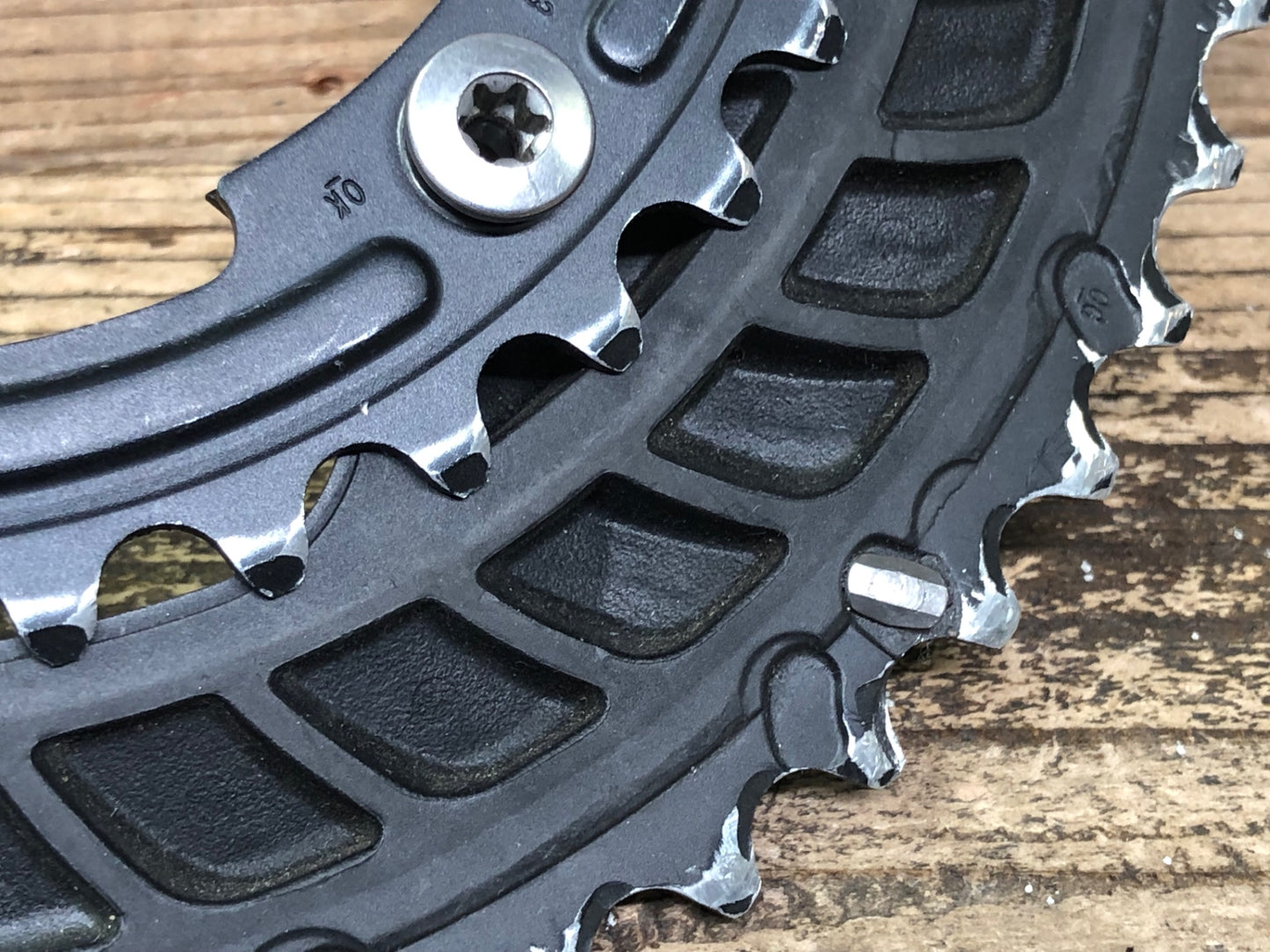 JA219 シマノ SHIMANO 105 FC-5800 チェーンリング 50/34T セット