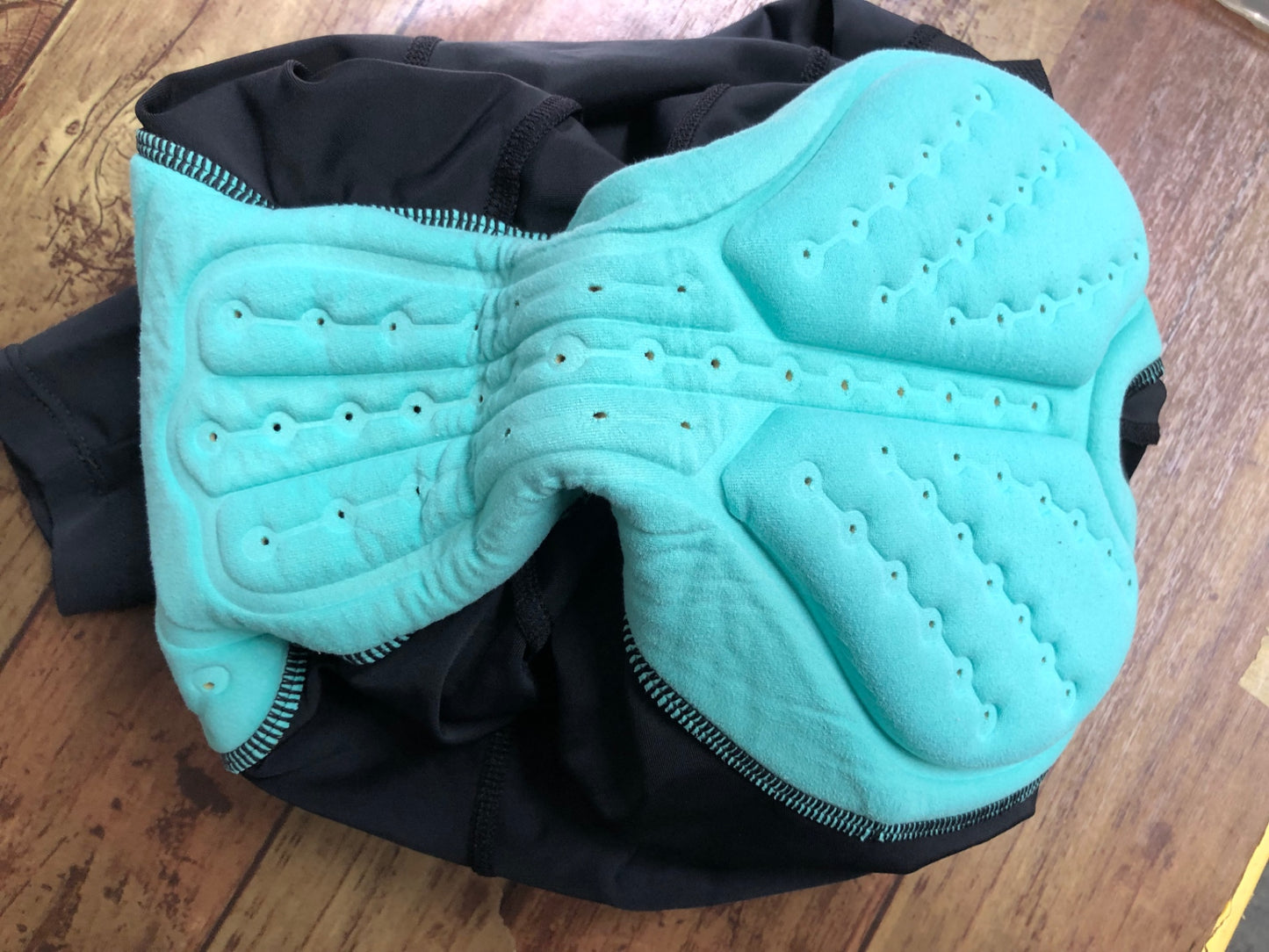 IY186 サンティック Santic レーサータイツ 黒 S