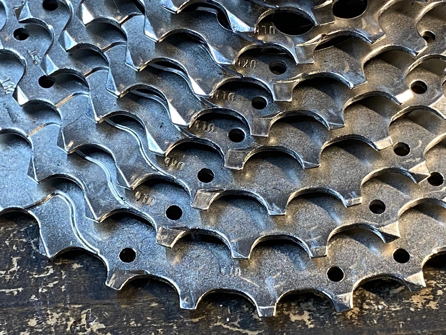 IJ568 シマノ SHIMANO CS-HG500-10 11-32T 10速 スプロケット