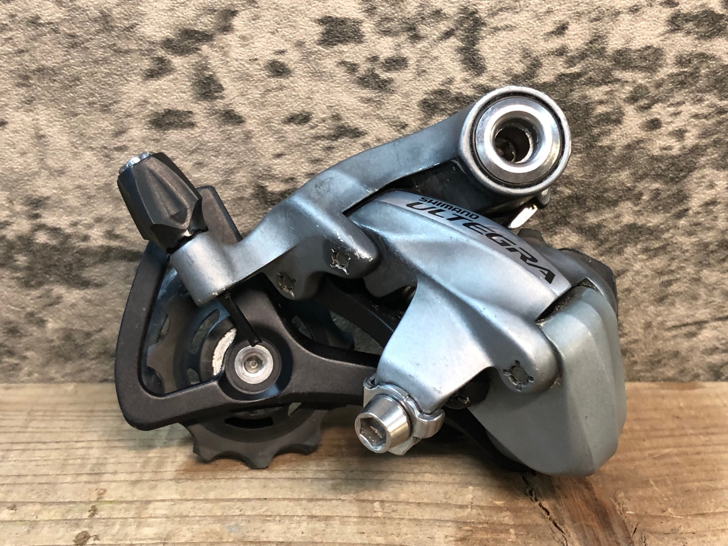 IM381 シマノ SHIMANO アルテグラ ULTEGRA RD-6700 リアディレイラー