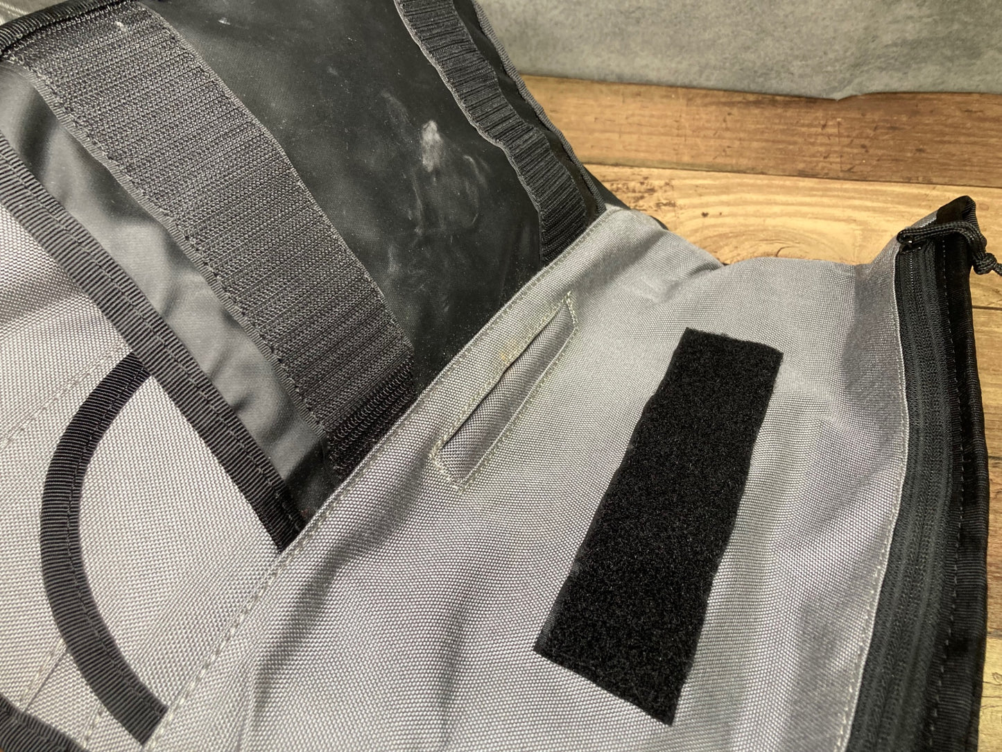 IQ521 クローム CHROME ORLOV 2.0 バックパック グレー