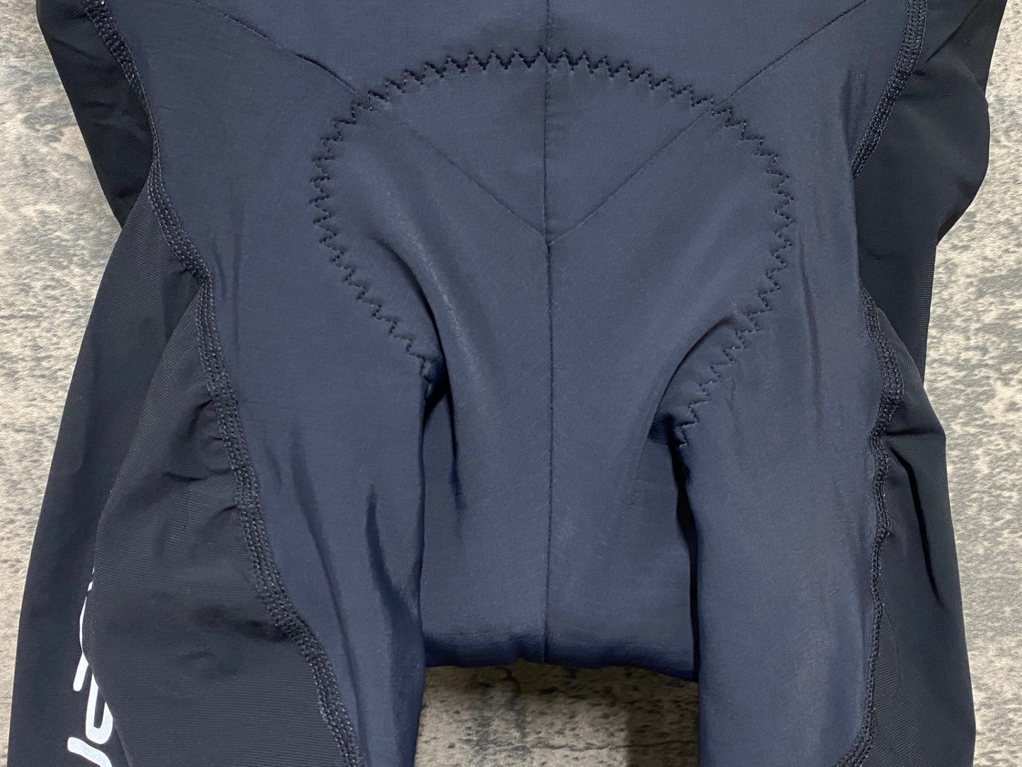 IU711 レリック reric レーサーパンツ サイクルパンツ XL 黒