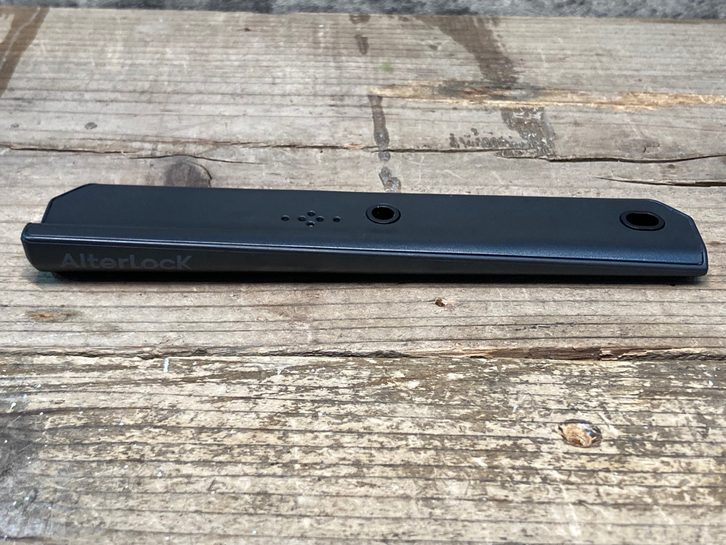 IX357 オルターロック ALTERLOCK GEN2 振動検知 アラーム GPS 起動確認済み 盗難防止ボルト付属