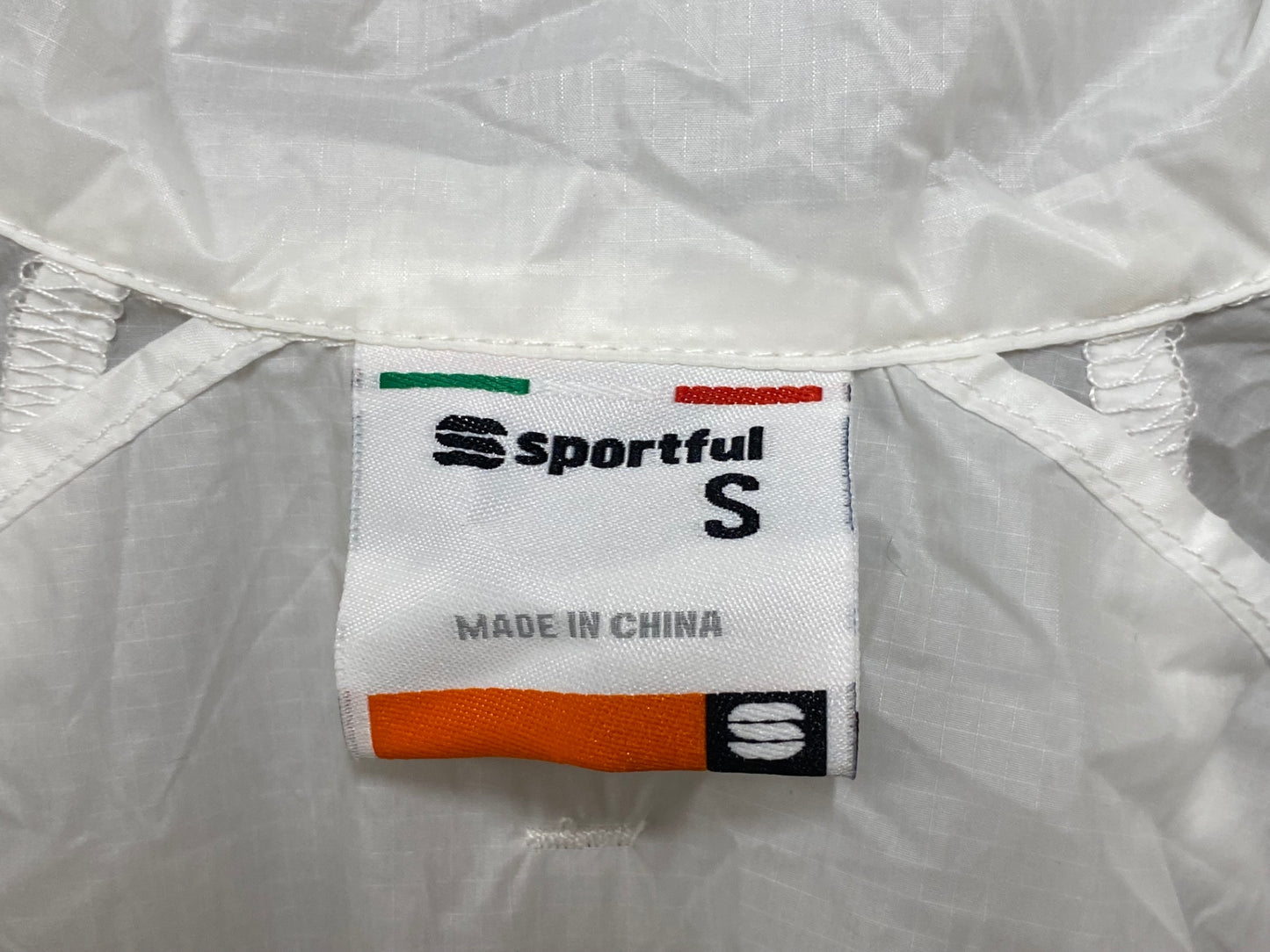 JA542 スポーツフル sportful 長袖 ウィンドブレーカー 白 S HOT PACK