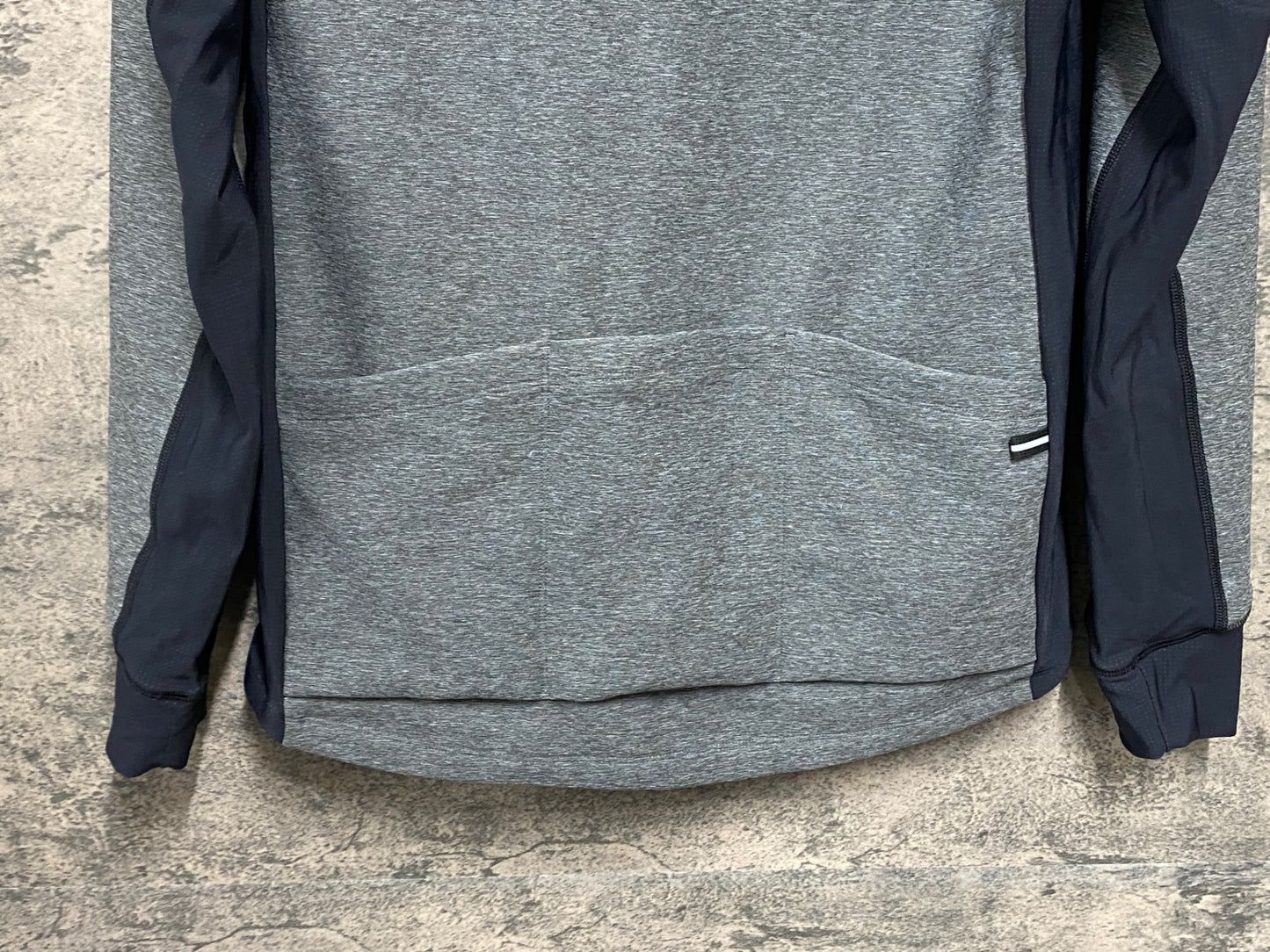 JB435 カペルミュール Kapelmuur 長袖サイクルジャケット 裏起毛 Mサイズ 灰黒色