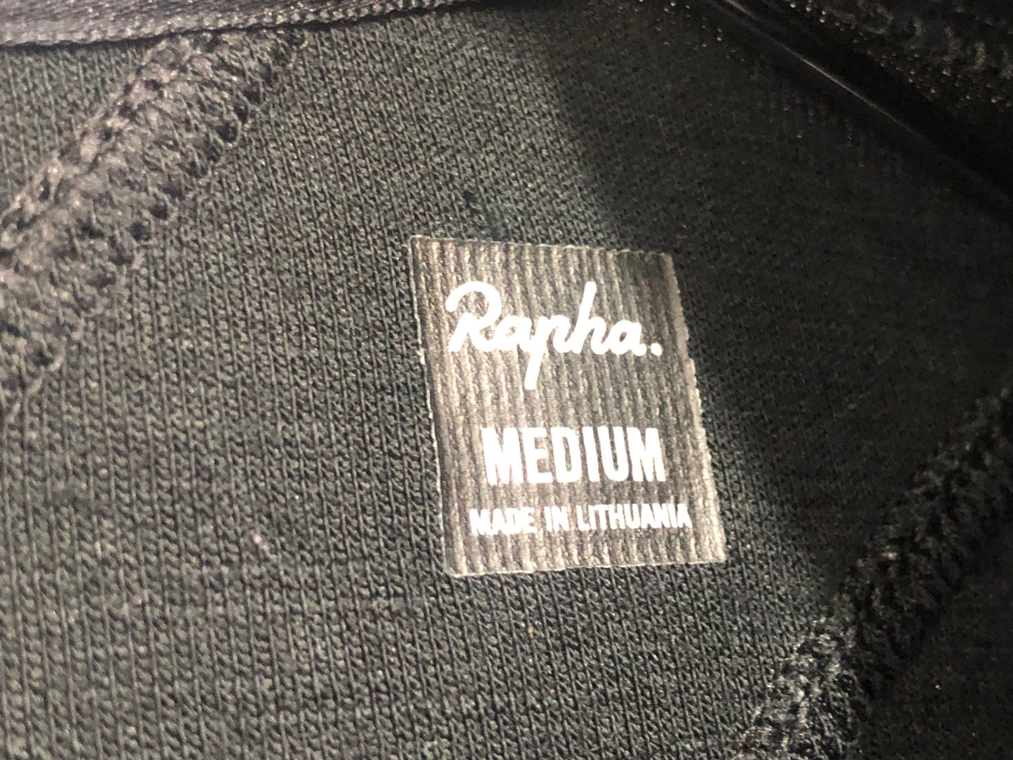 IX169 ラファ Rapha KINGS OF PAIN JERSEY 半袖 サイクルジャージ 黒 M ラファ10周年記念モデル ※ほつれ、チャック破損