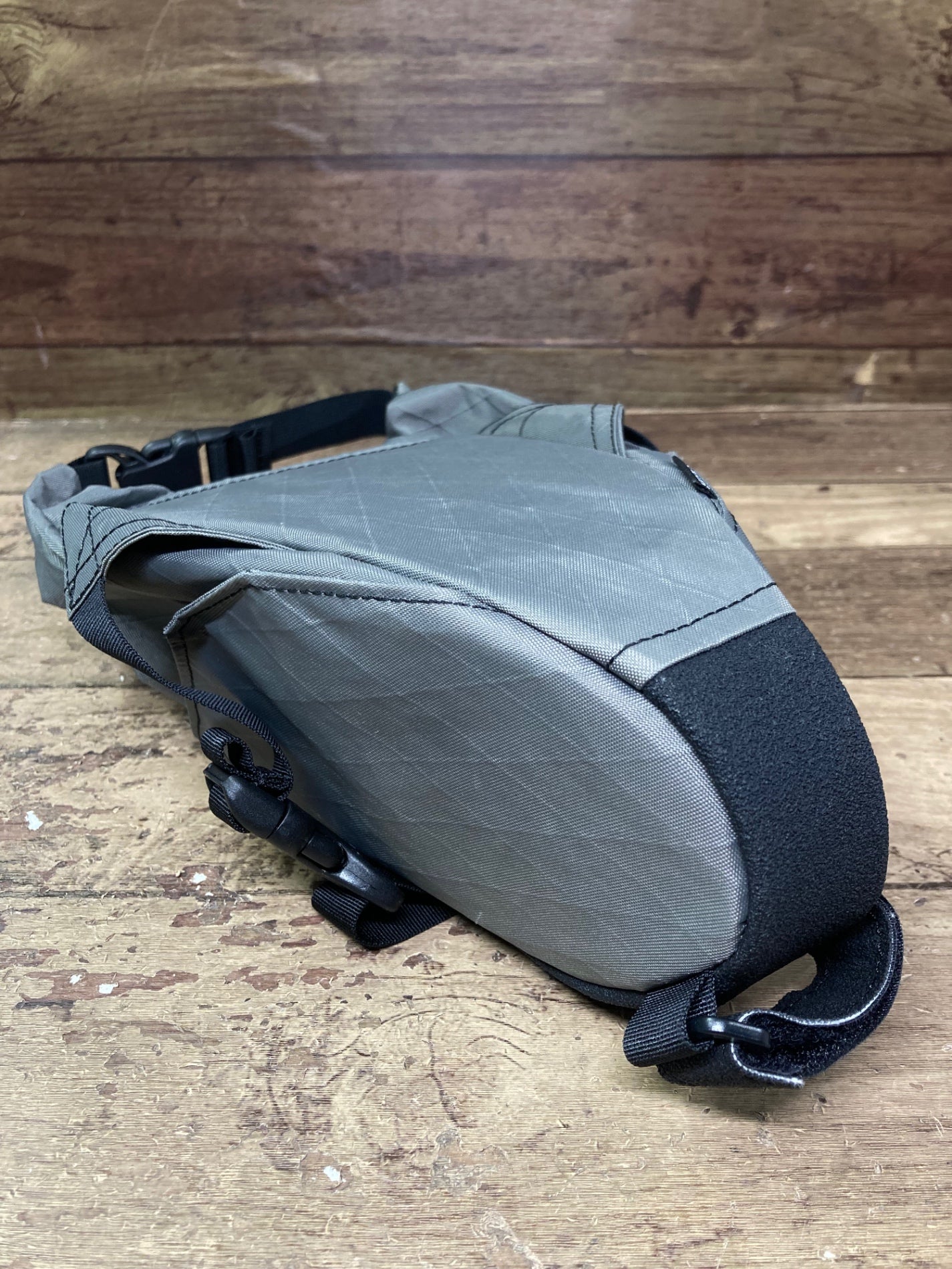 IE249 フェアウェザー FAIRWEATHER SEATBAG MINI サドルバッグ グレー