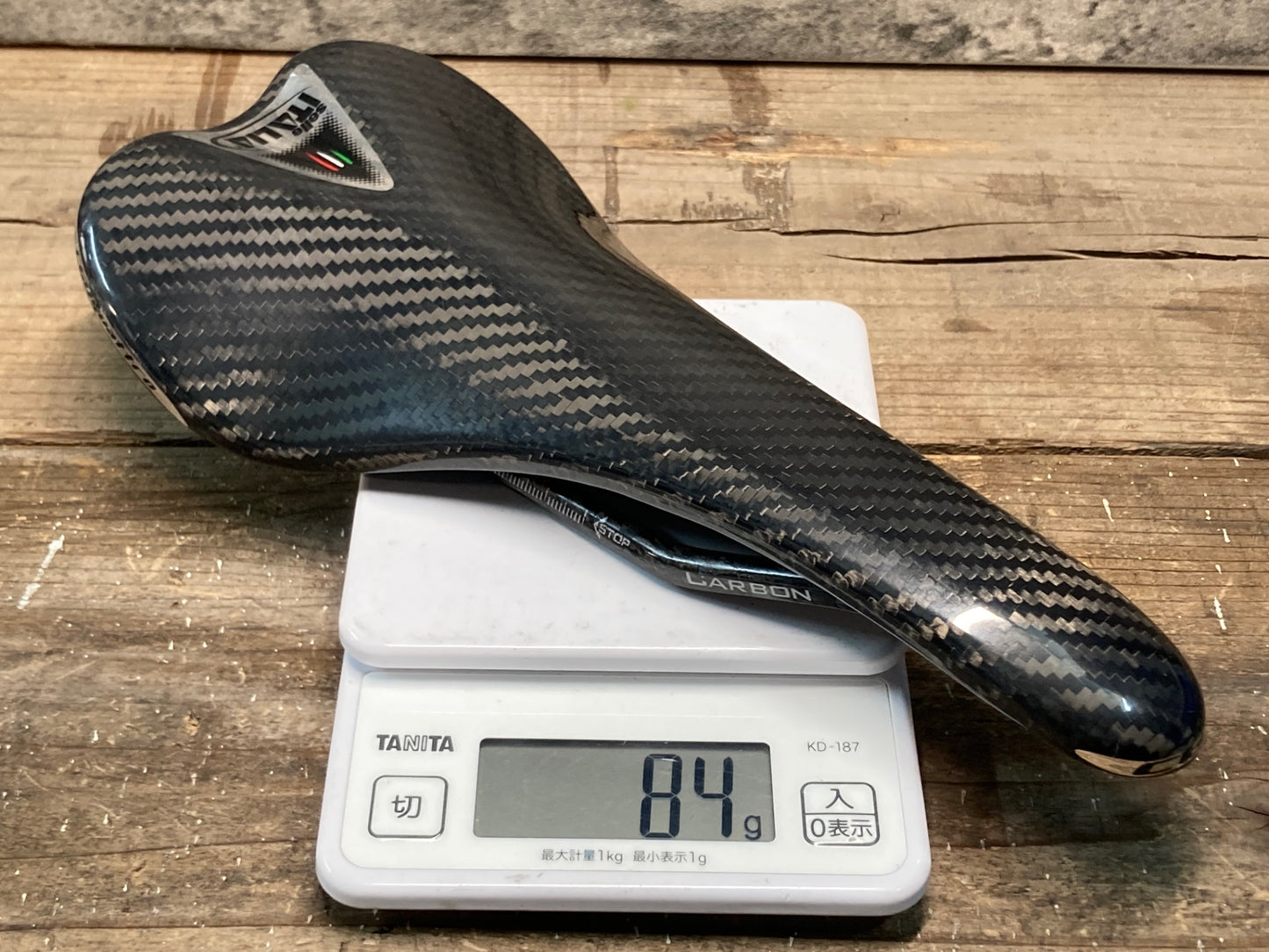 IQ577 セライタリア SELLE ITALIA C64 カーボン サドル 黒