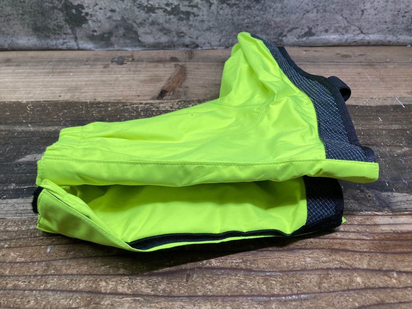 IU647 GORE WEAR Gore-Tex シューズカバー ネオンイエロー