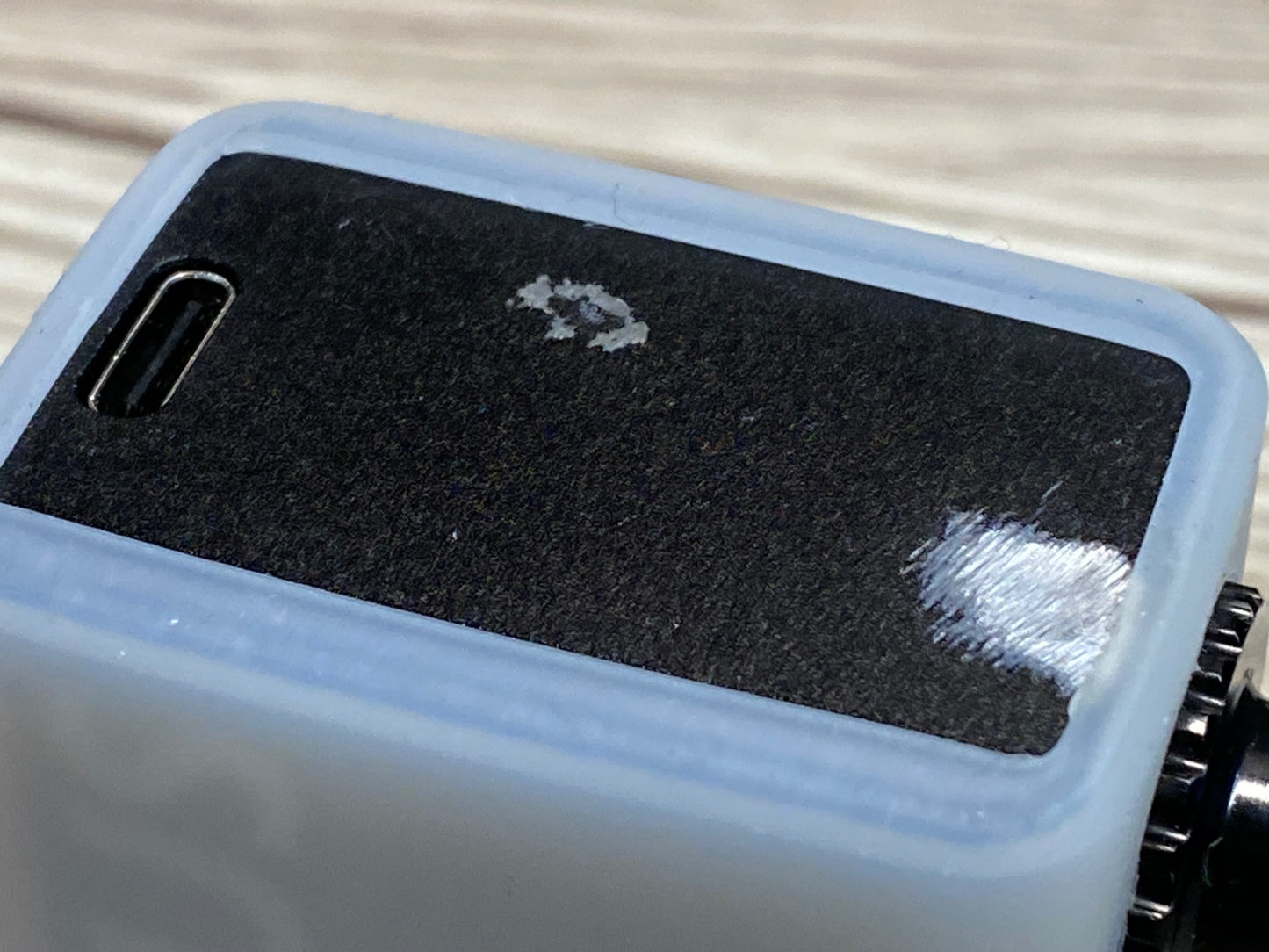 IS799 CYCPLUS TINYPUMP CUBE 電動 携帯ポンプ ※動作確認済み