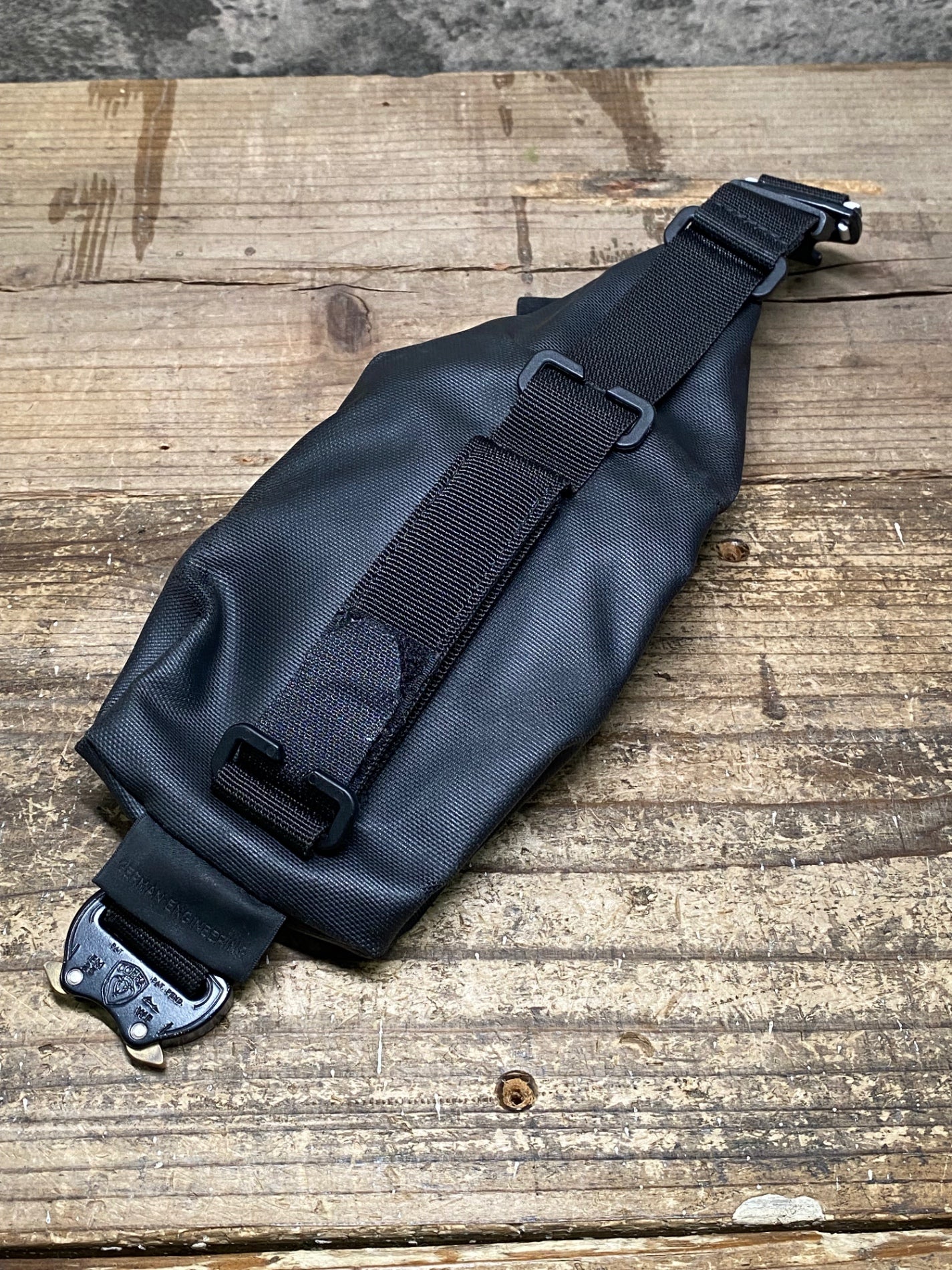 IW511 バグジャック bagjack ポーチ 黒