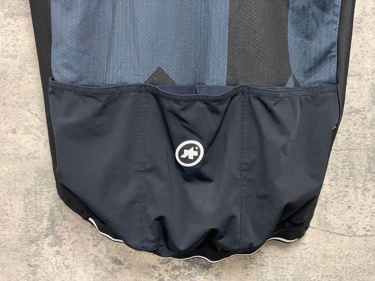 JB907 アソス ASSOS LTD EDITION ROCK 半袖 サイクルジャージ 黒 M ※スレ